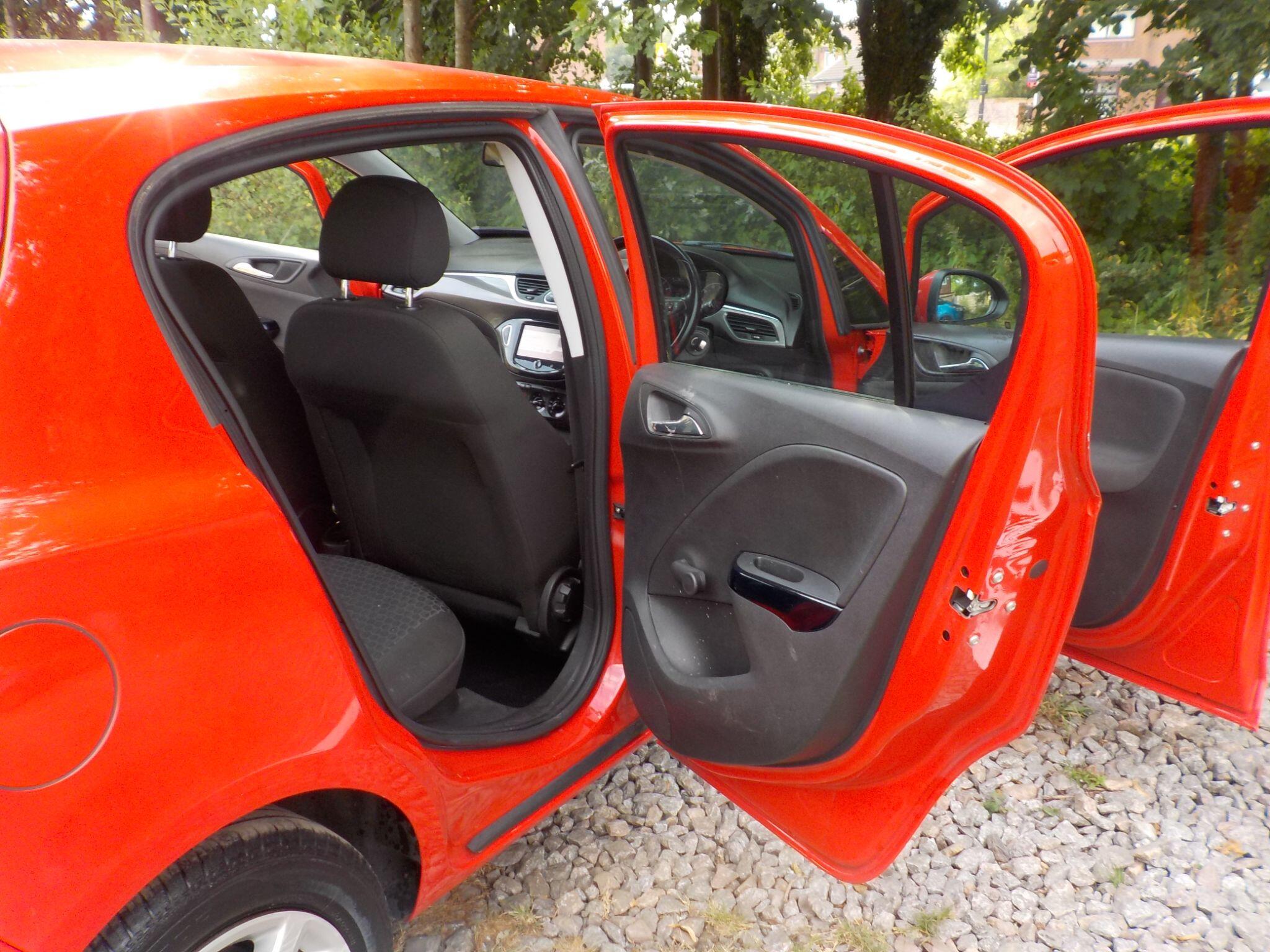 Vauxhall Corsa 1.2i Design Euro 6 5dr
