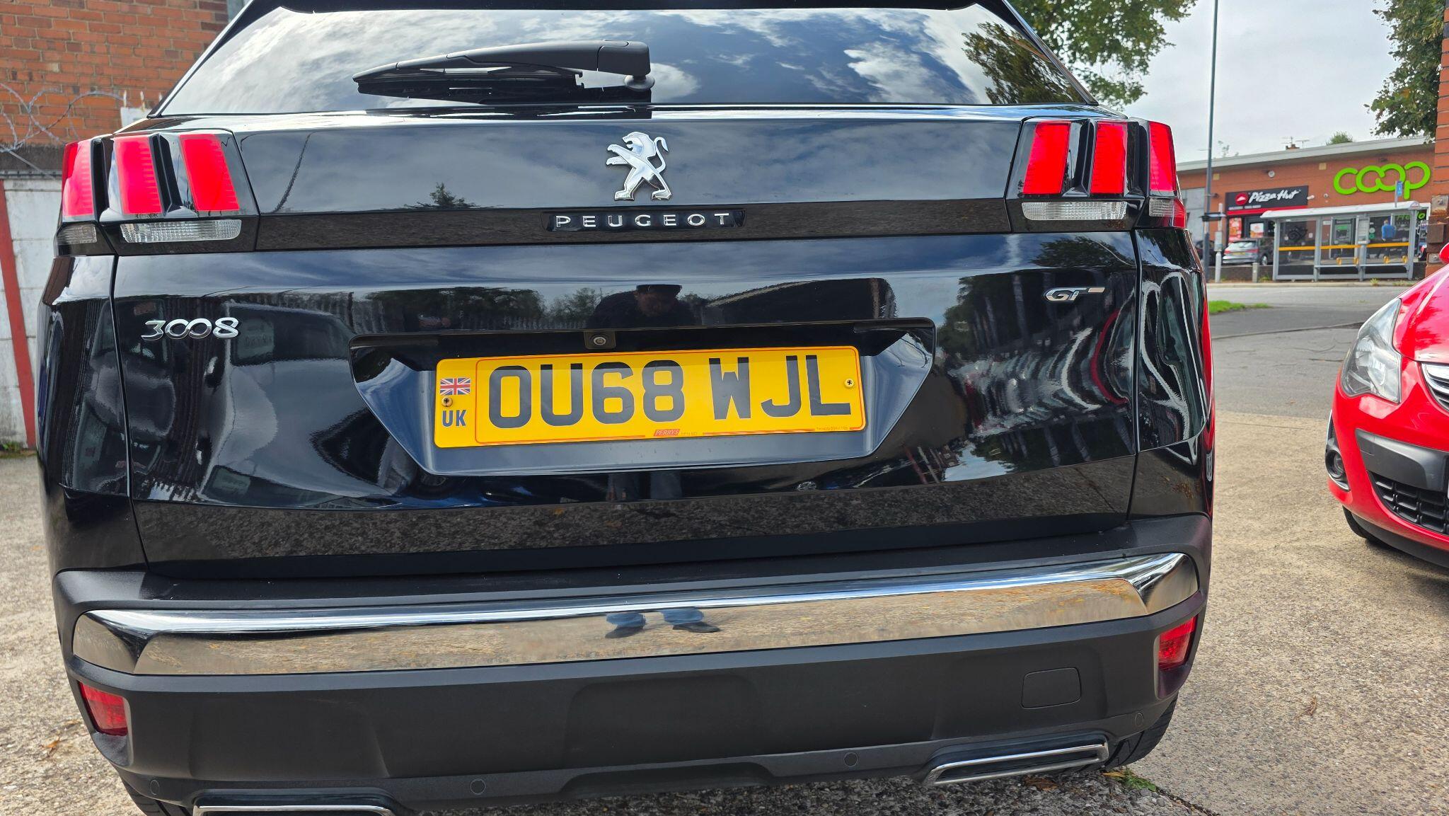 Peugeot 3008 view 8