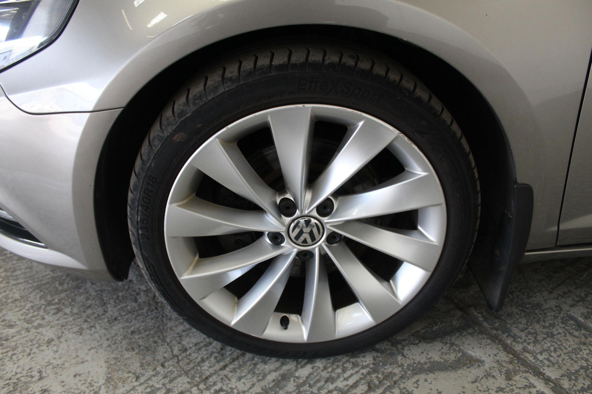 Volkswagen CC view 56