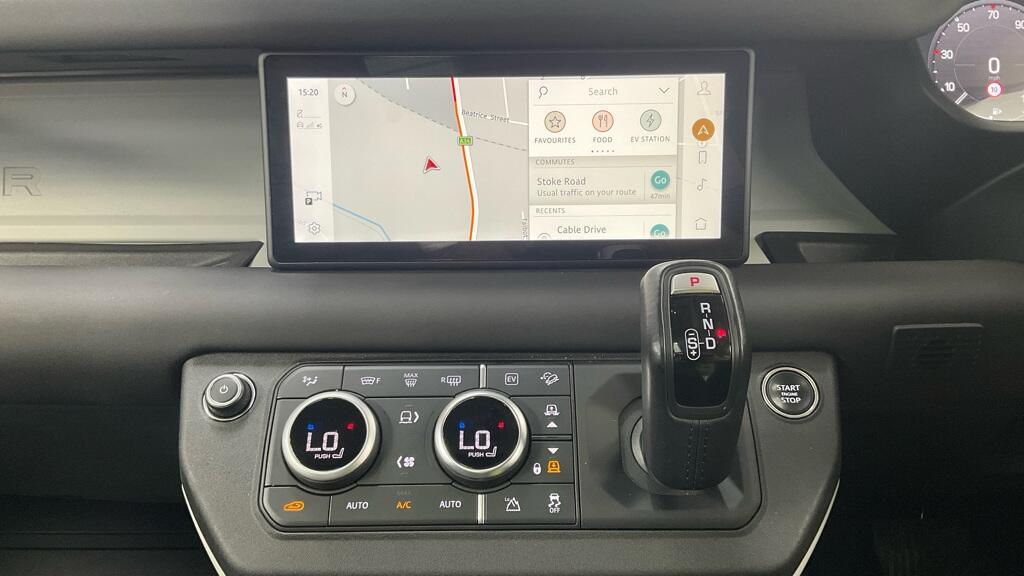 Land Rover Defender view 13