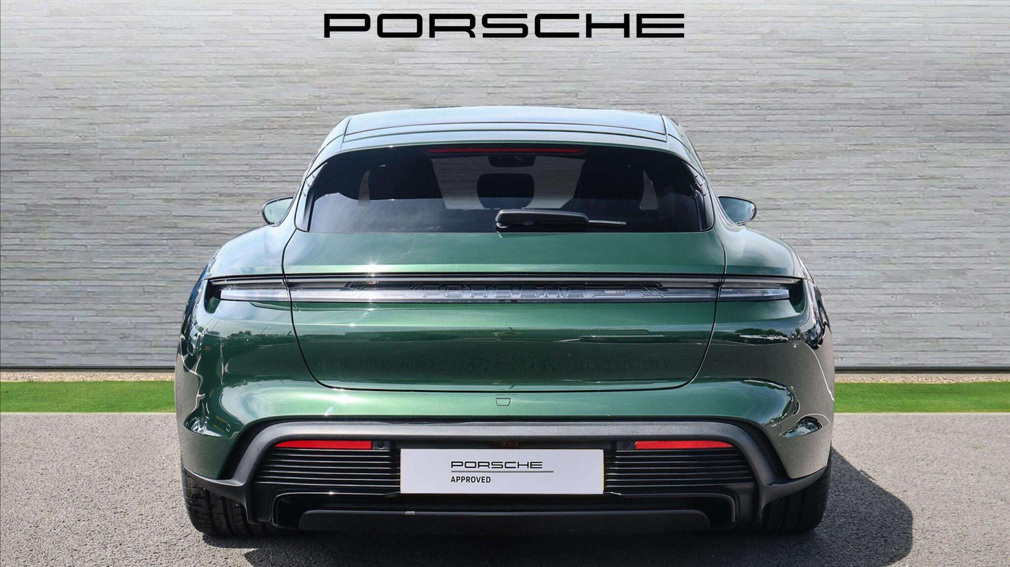 Porsche Taycan view 10