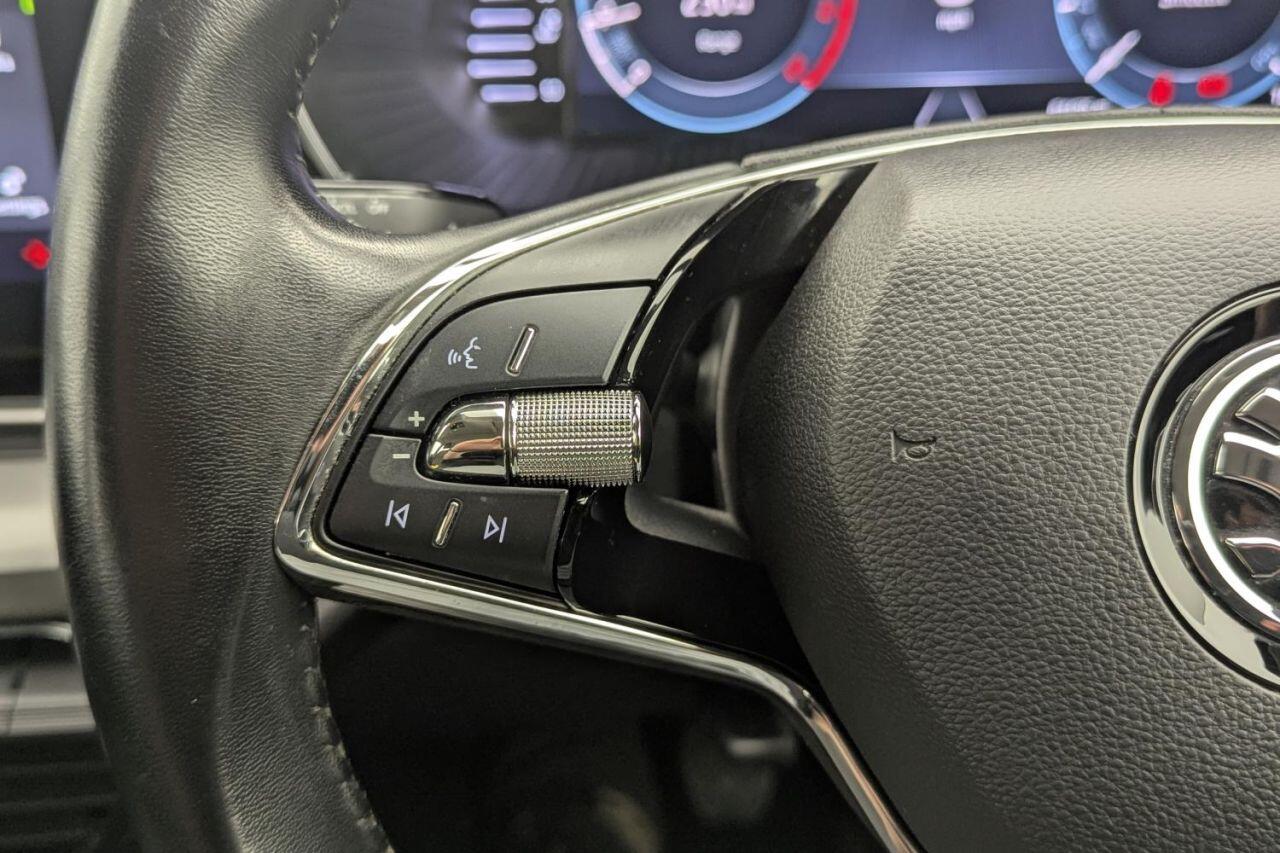 Skoda Octavia view 27