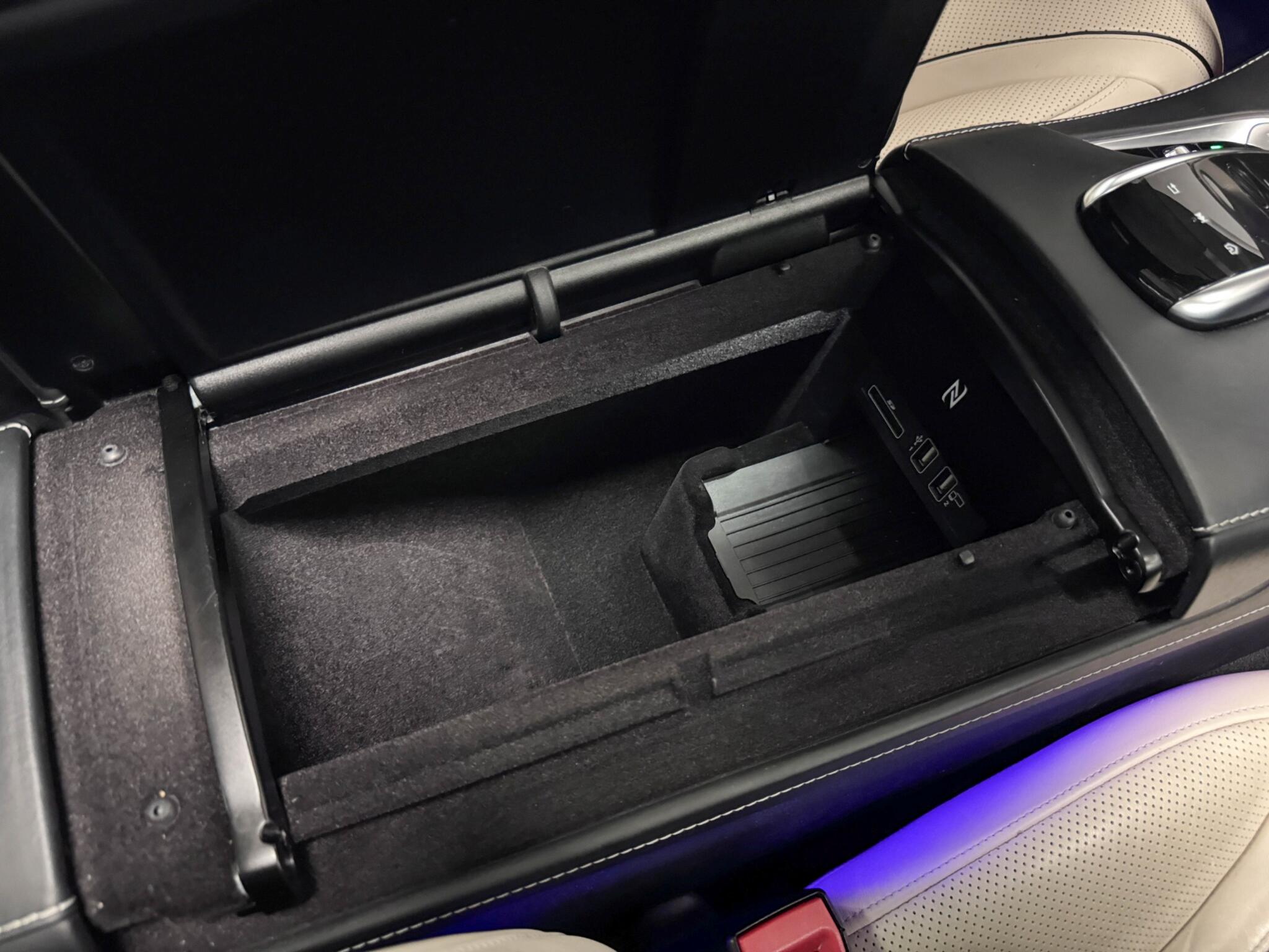 Mercedes-Benz S Class view 36