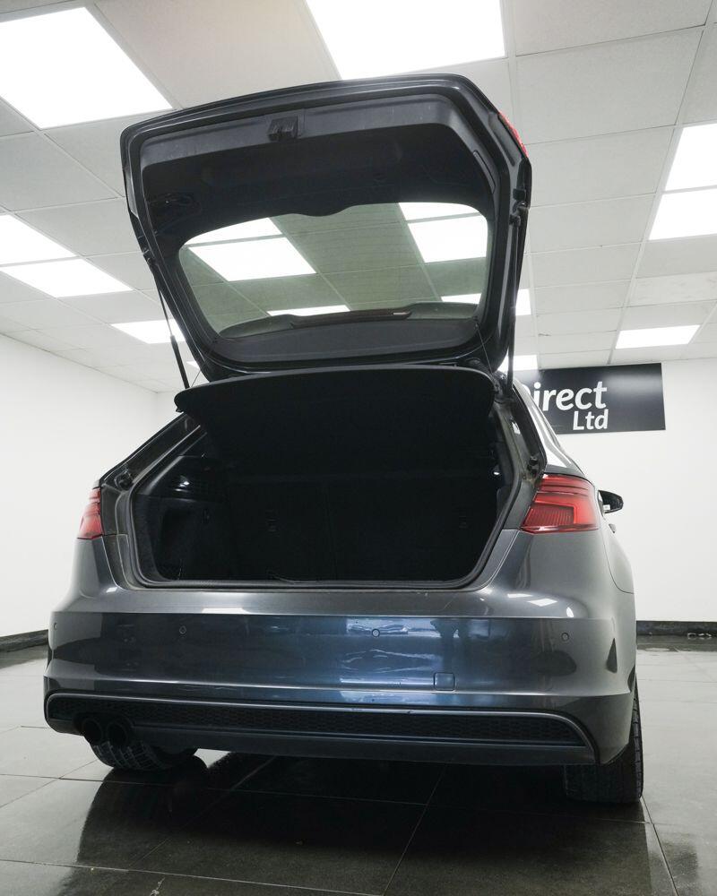Audi A3 view 7