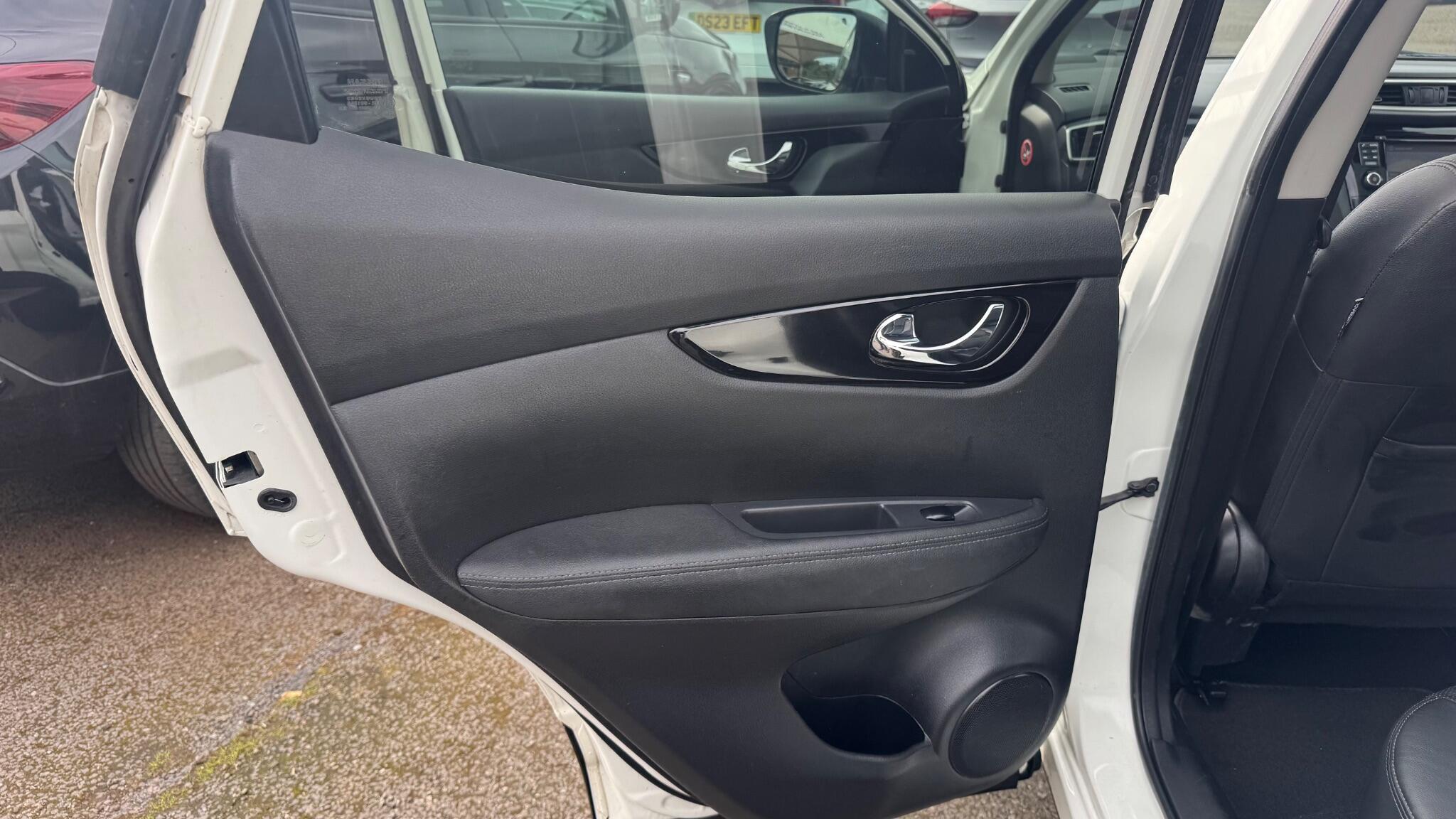 Nissan Qashqai view 33