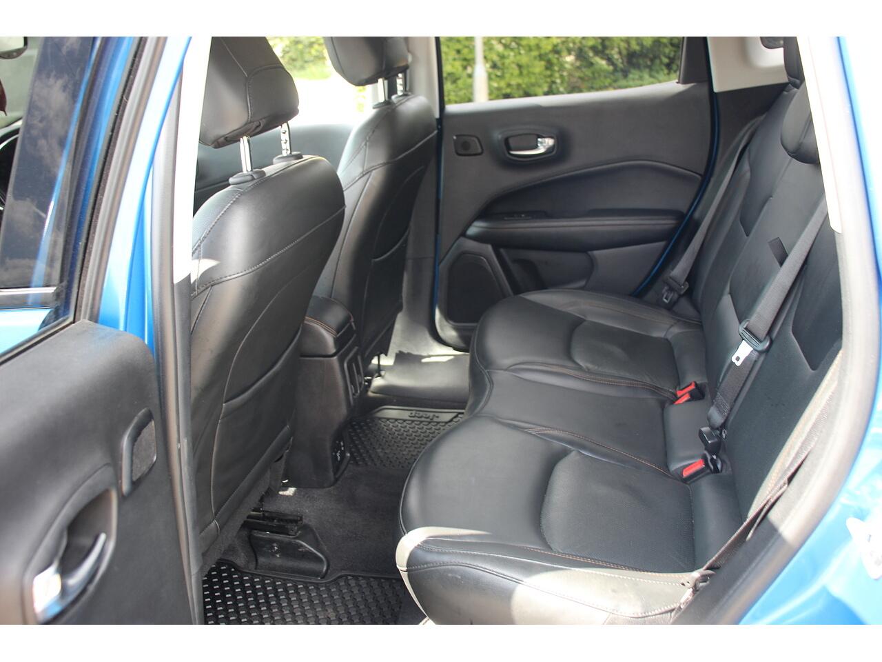 Jeep Compass view 17
