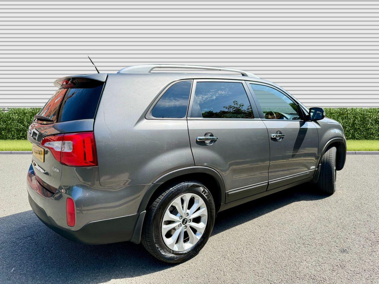 Kia Sorento view 15