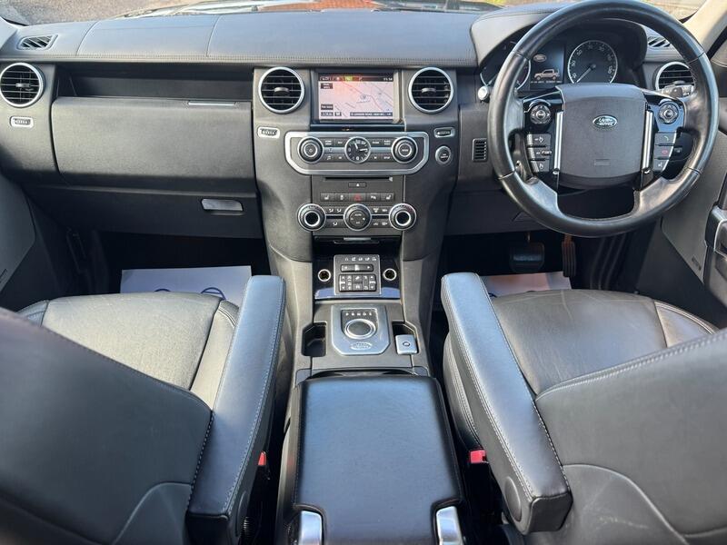 Land Rover Discovery view 36