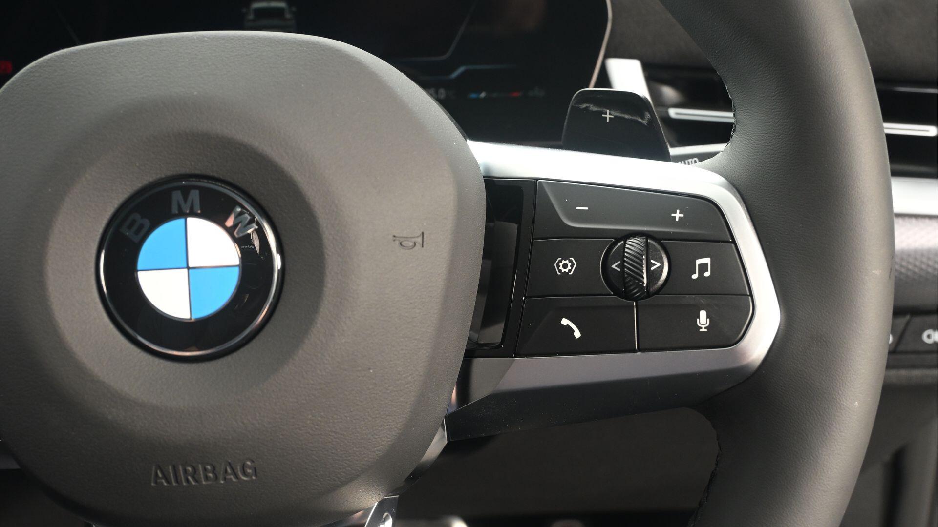 BMW X2 view 18
