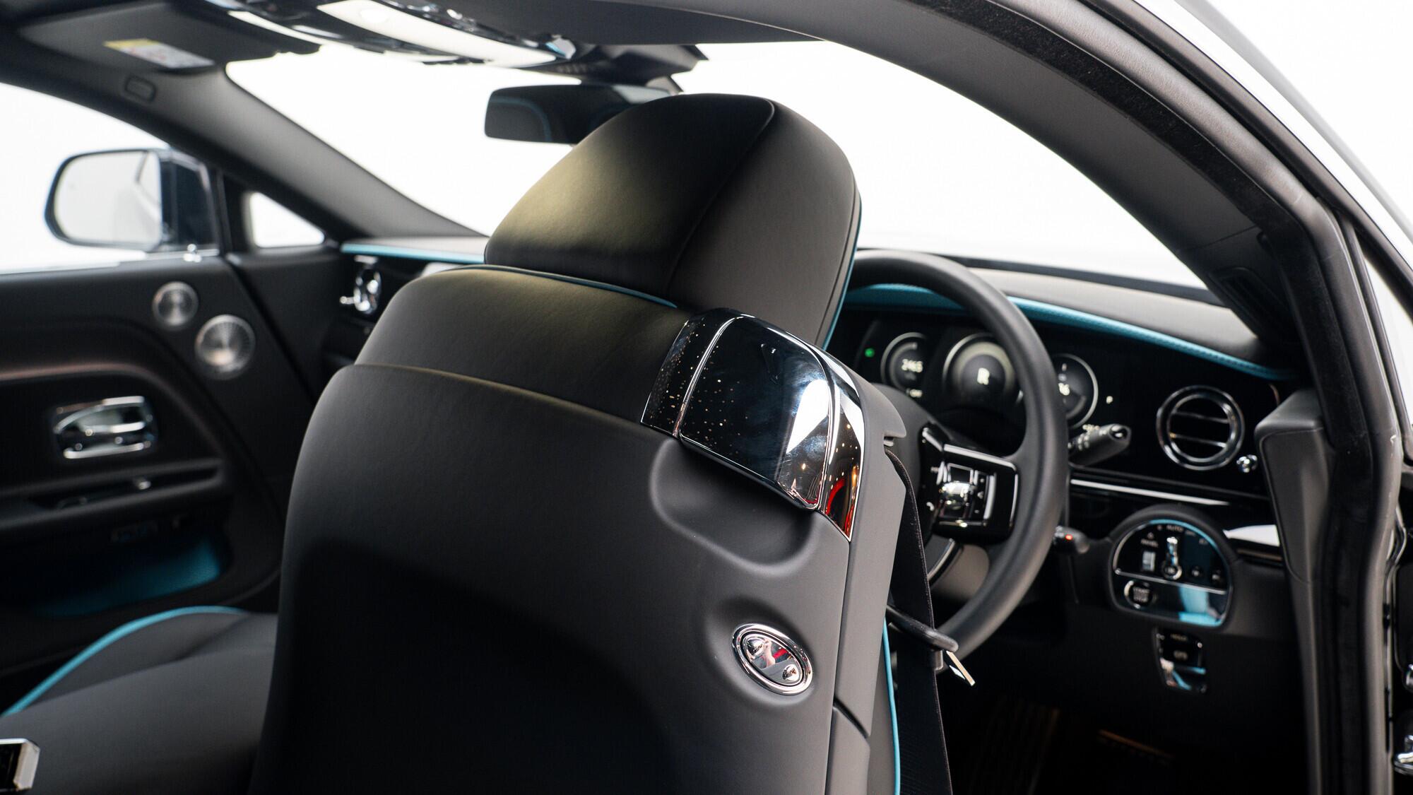 Rolls-Royce Spectre view 21