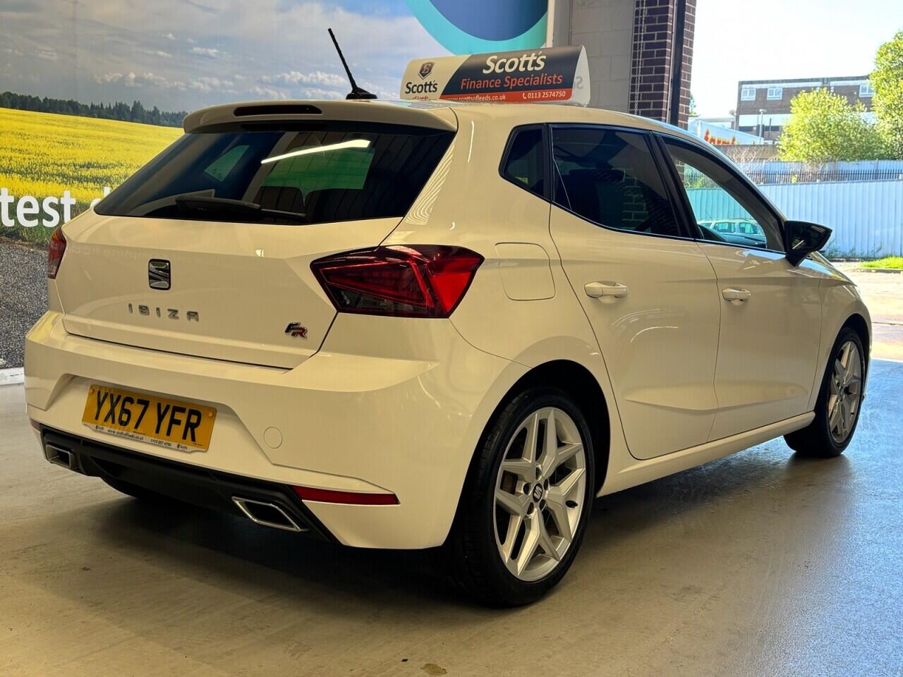 SEAT Ibiza view 5