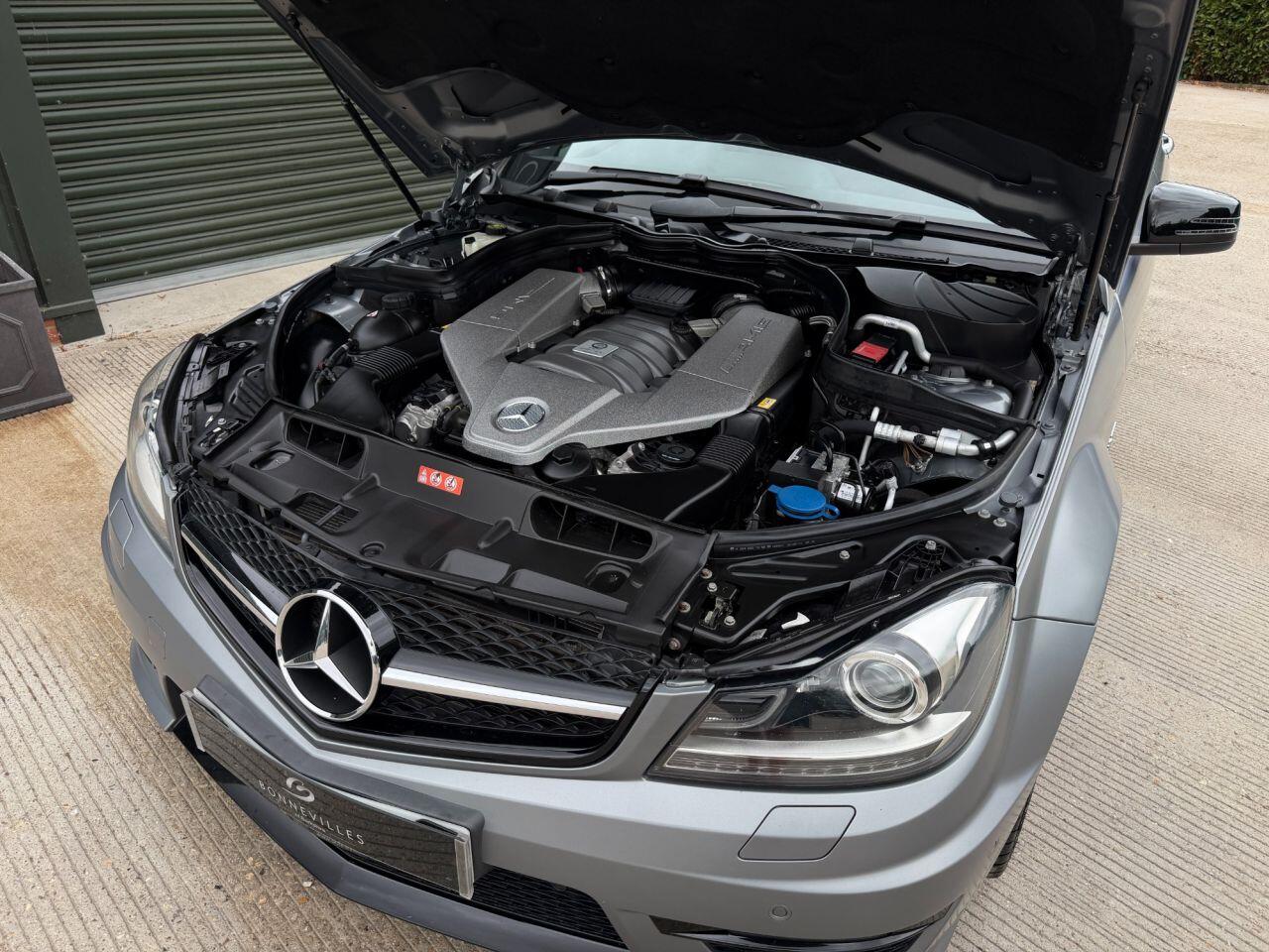 Mercedes-Benz C Class view 15
