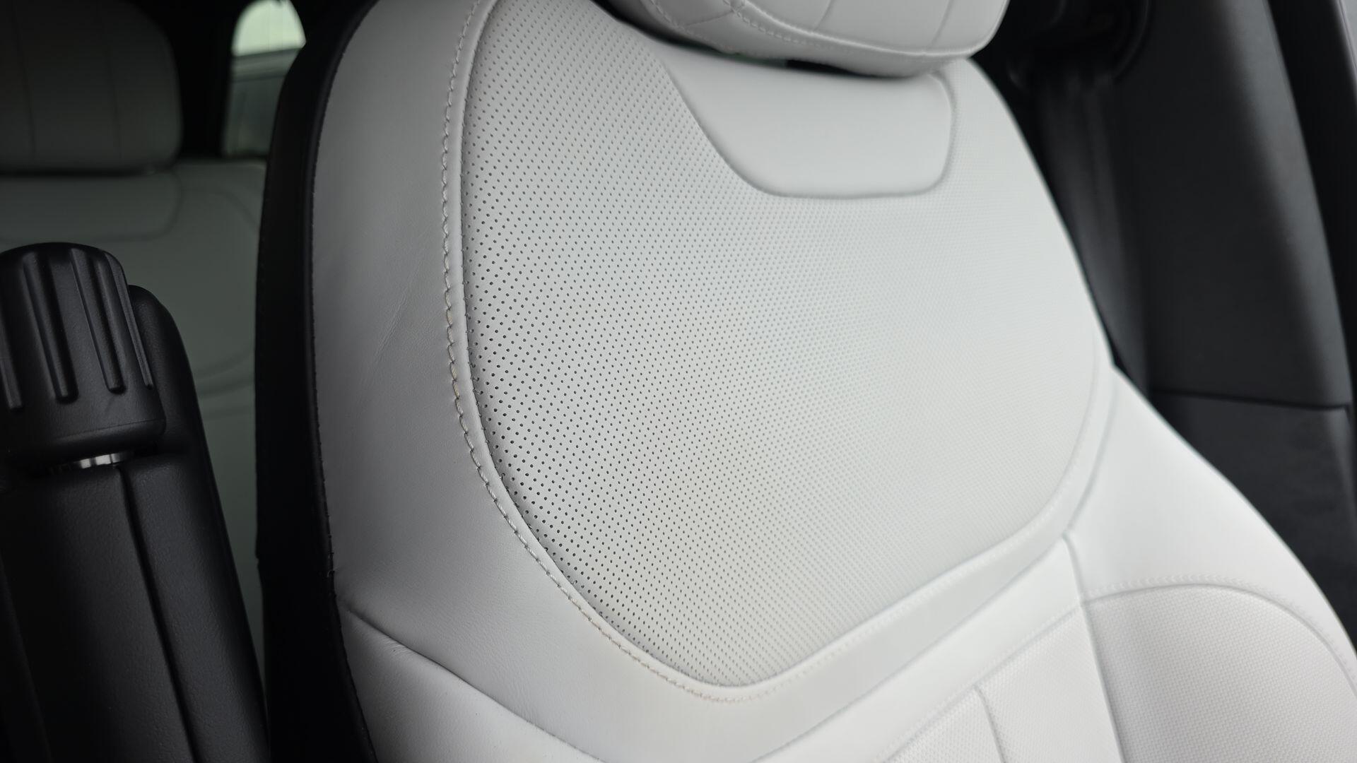 Land Rover Range Rover Sport view 45