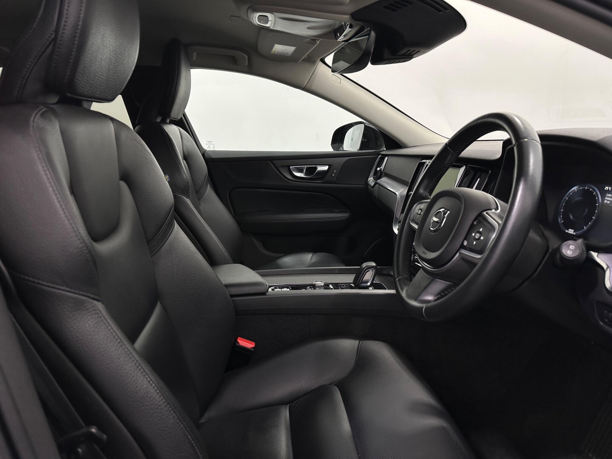 Volvo V60 view 32