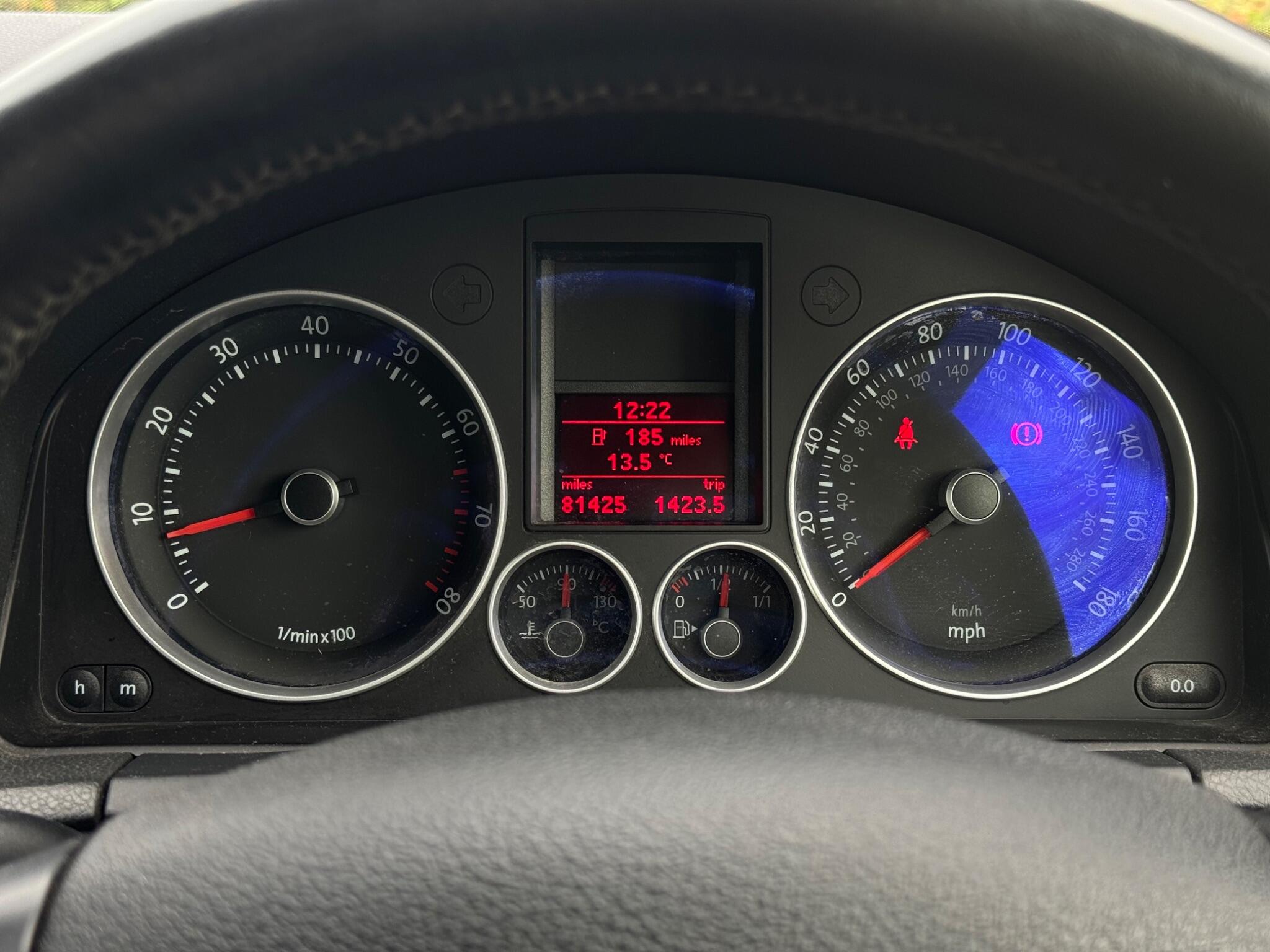 Volkswagen Golf view 31