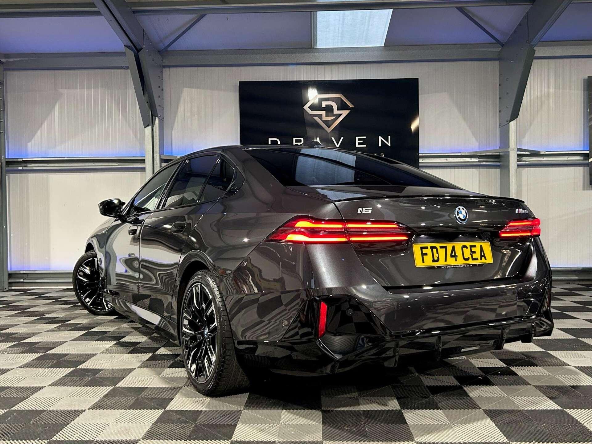BMW I5 view 7