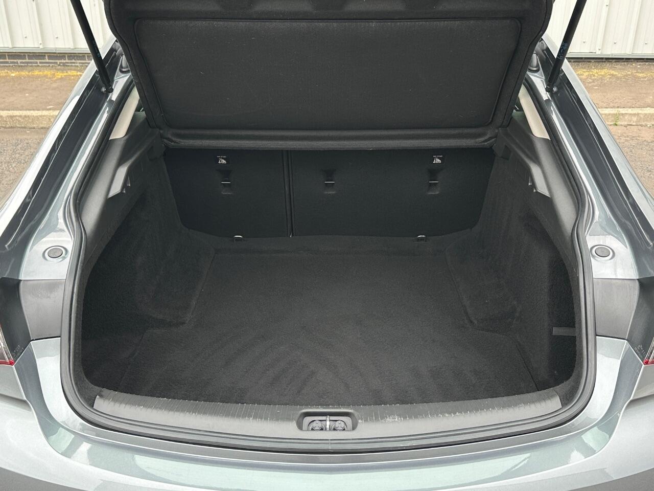 Vauxhall Insignia view 7