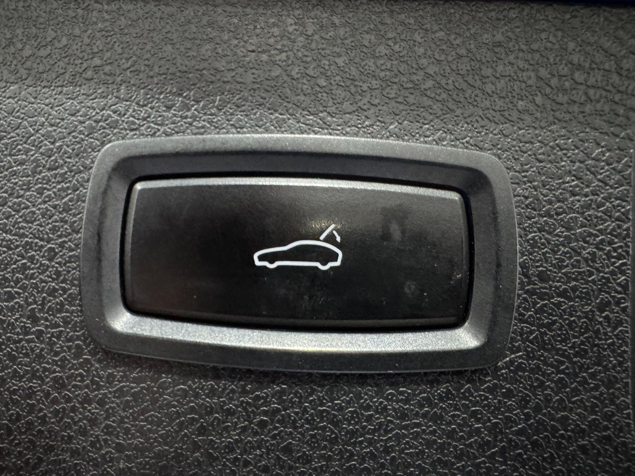 Porsche Macan view 58
