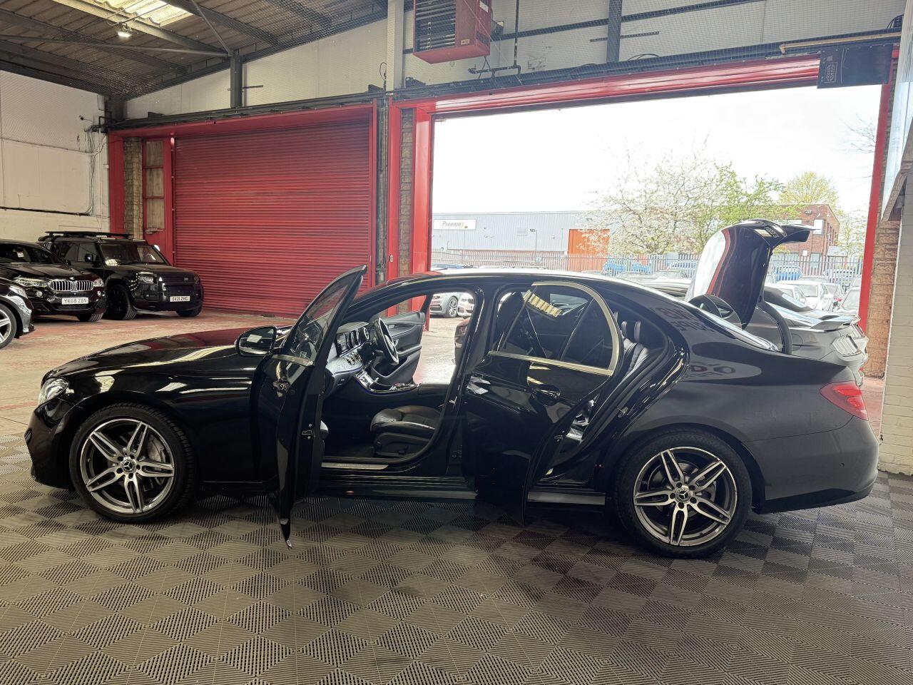 Mercedes-Benz E Class view 13