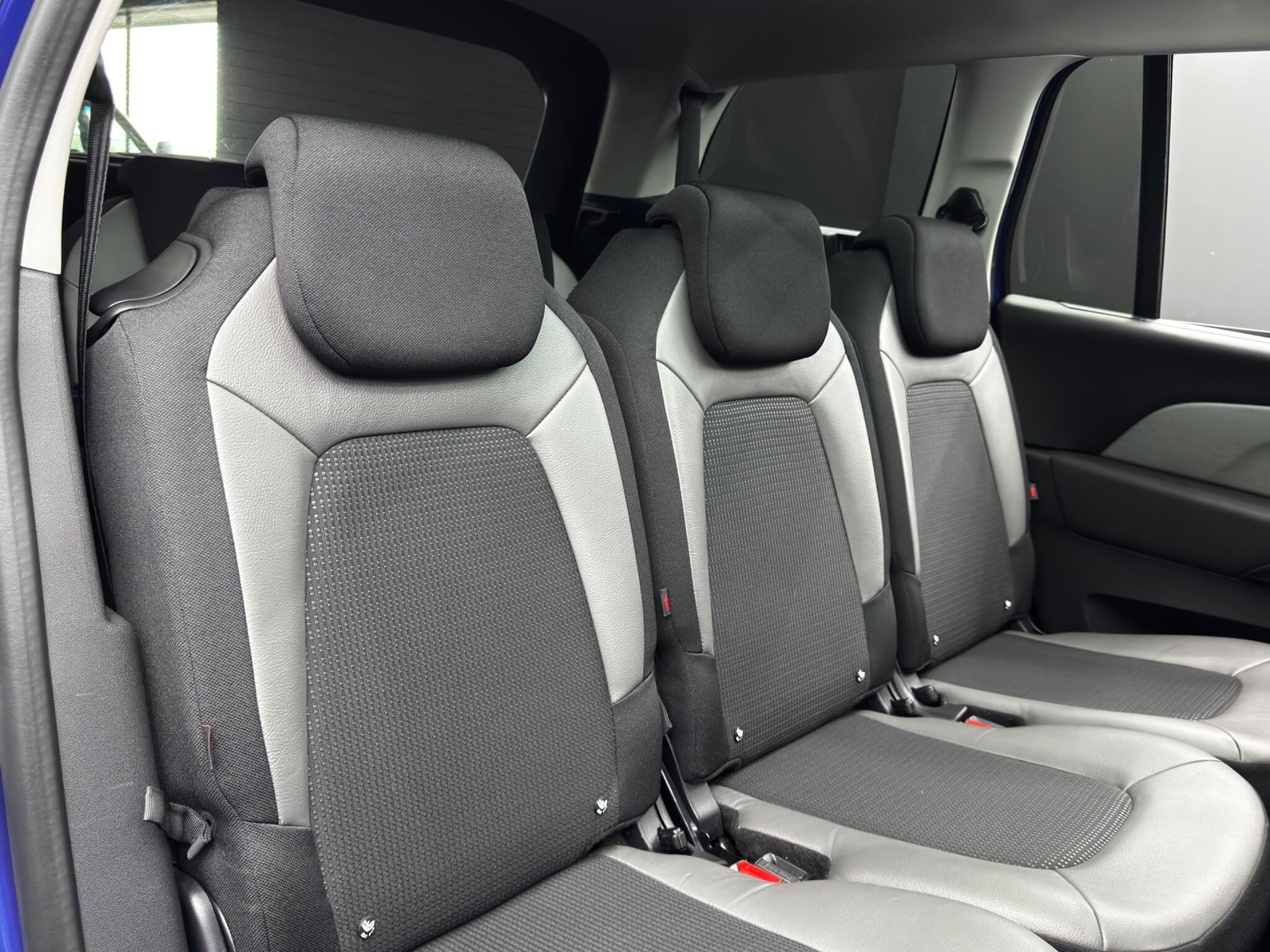 Citroen Grand C4 Spacetourer view 15