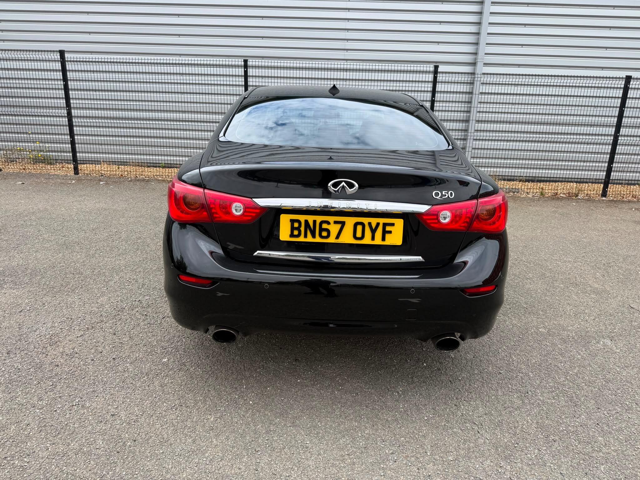 Infiniti Q50 view 22