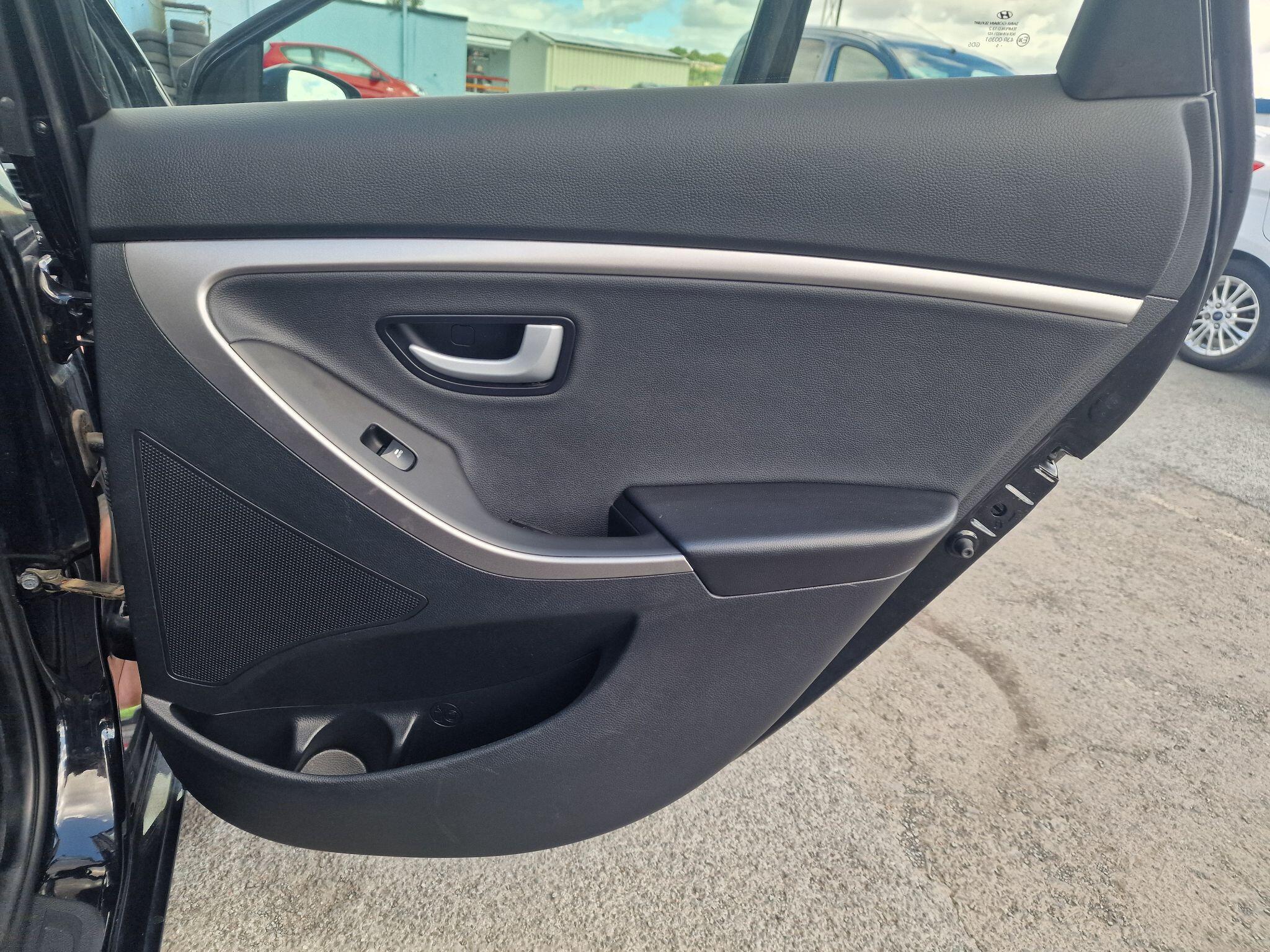 Hyundai I30 view 36