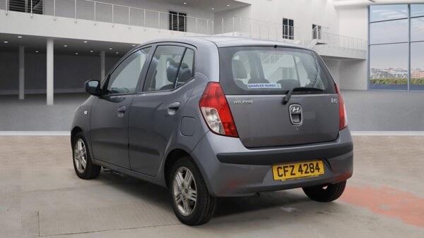 Hyundai I10 view 3