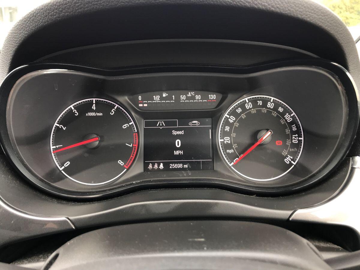 Vauxhall Corsa view 21