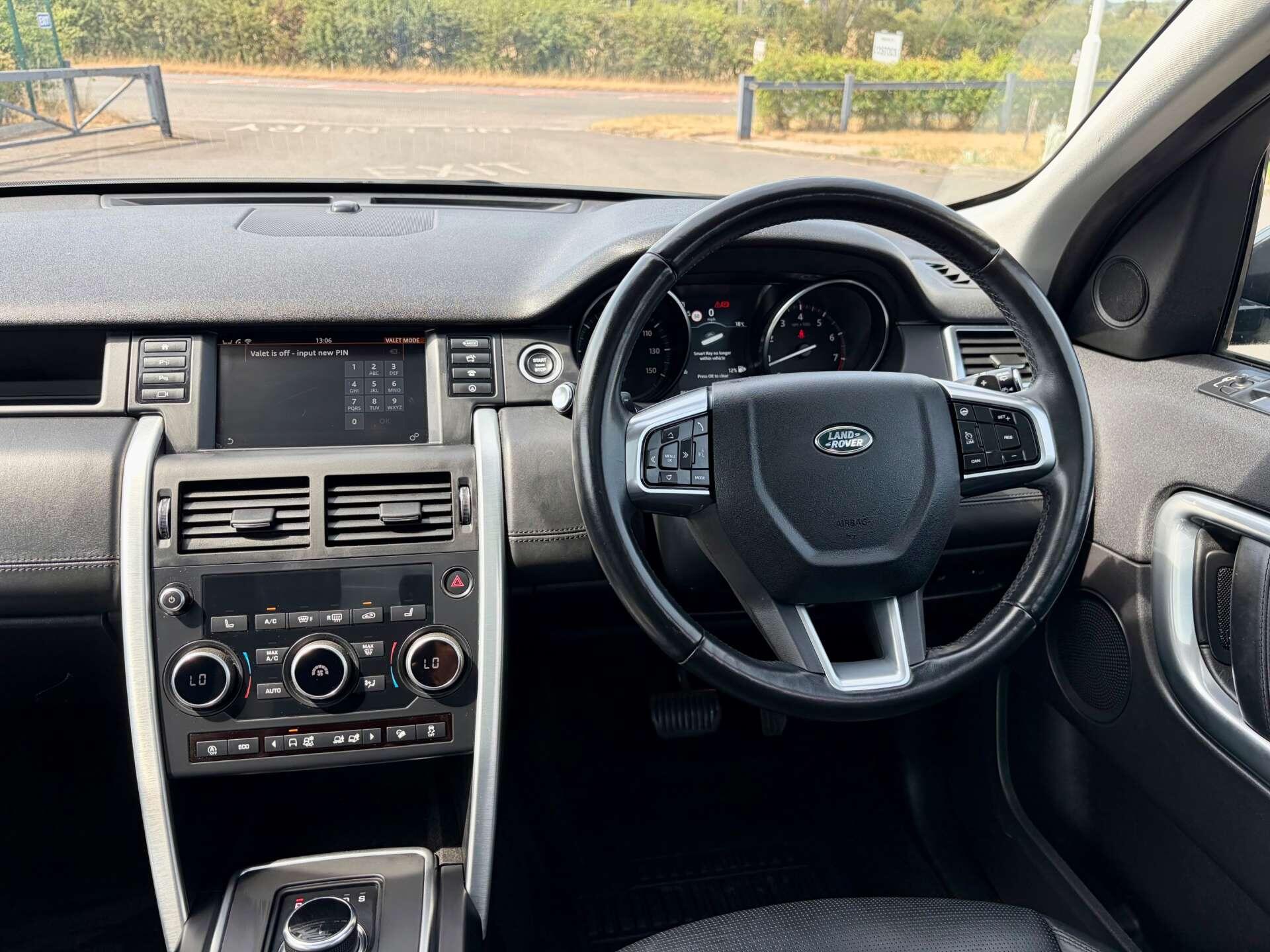 Land Rover Discovery Sport view 2