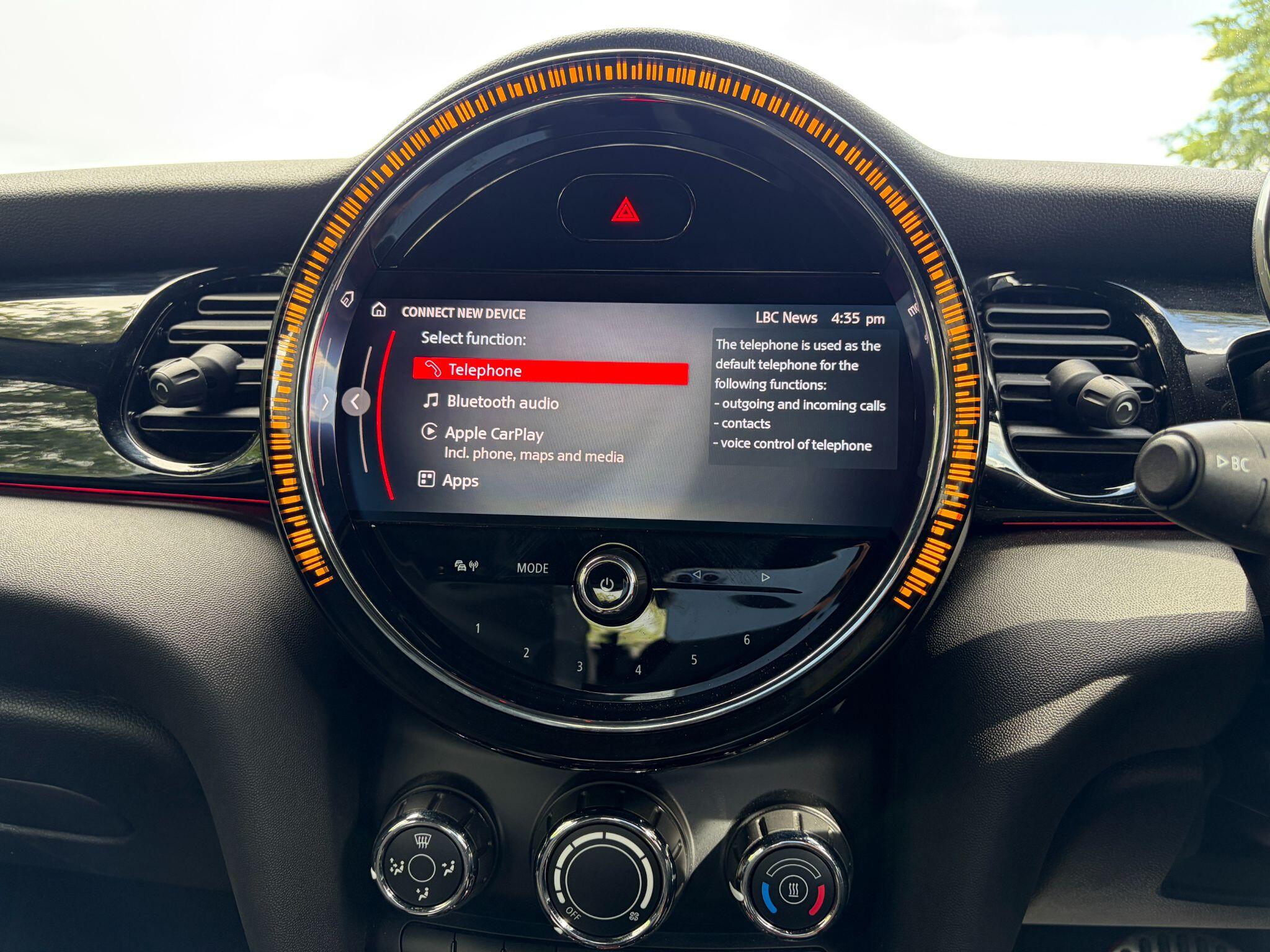 Mini Hatch view 20