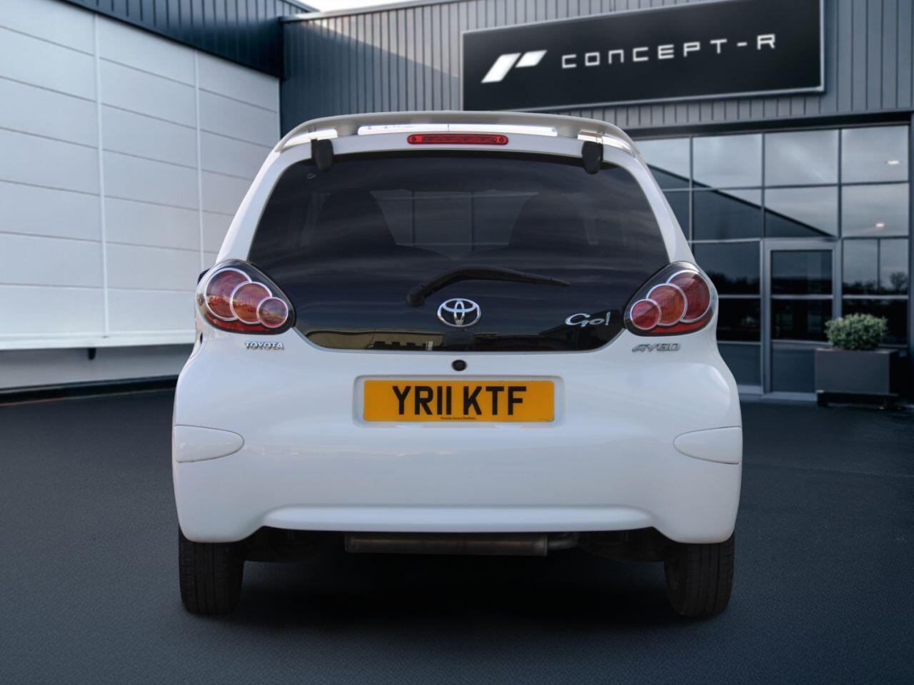 Toyota Aygo view 5