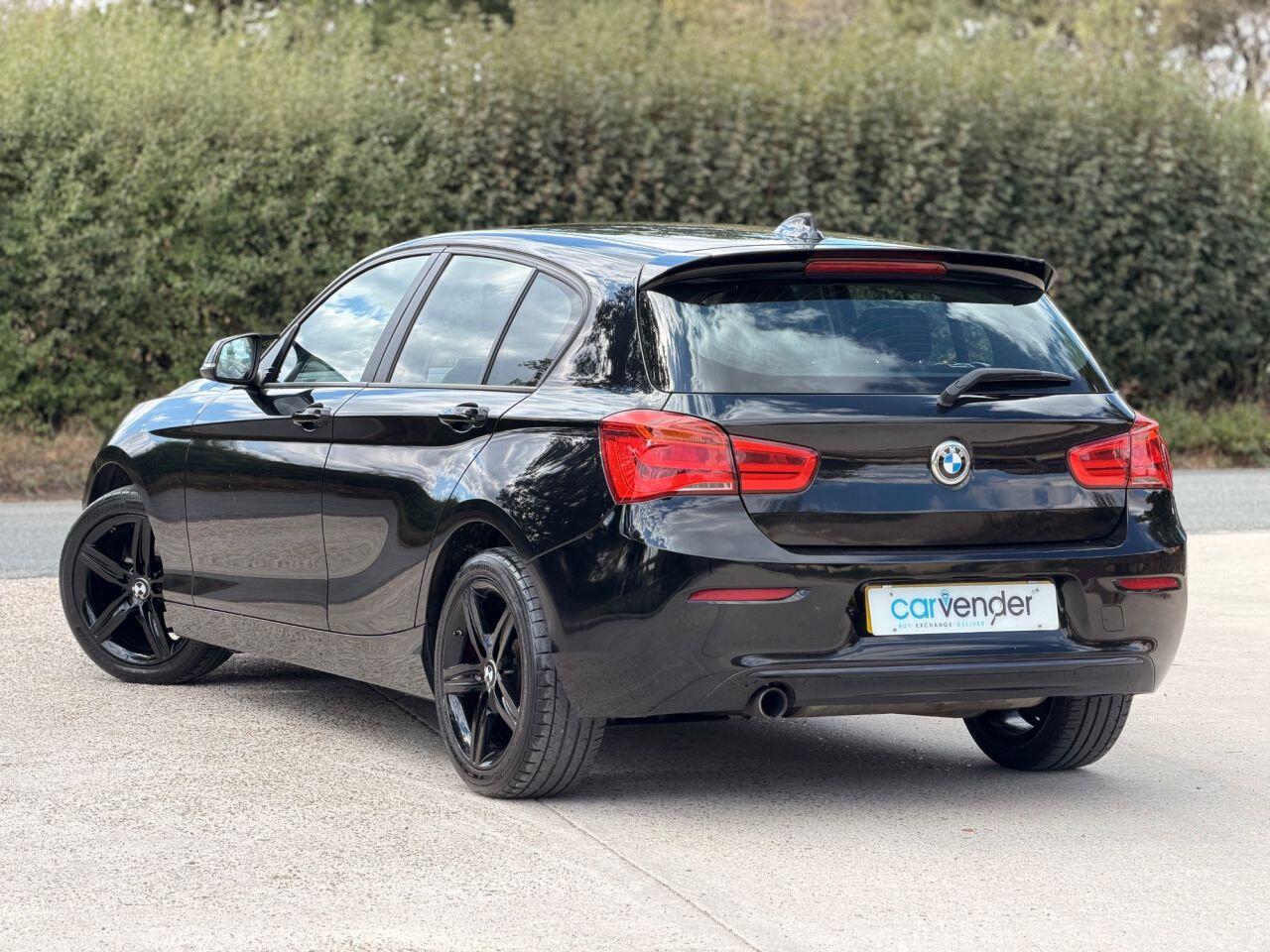 BMW 1 Series view 7