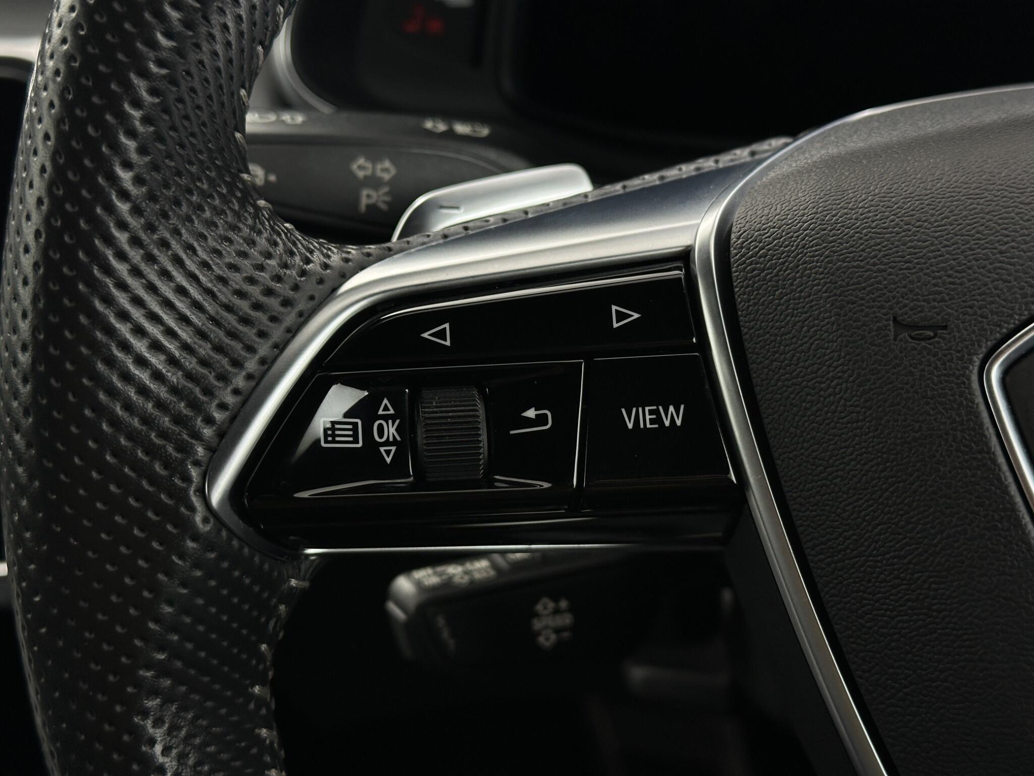 Audi A6 Saloon view 15