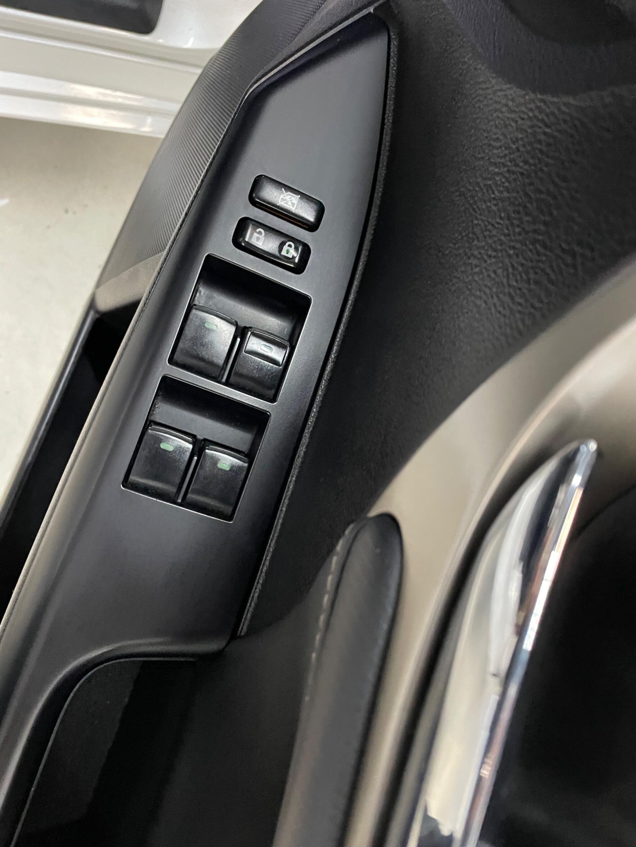 Lexus CT view 30