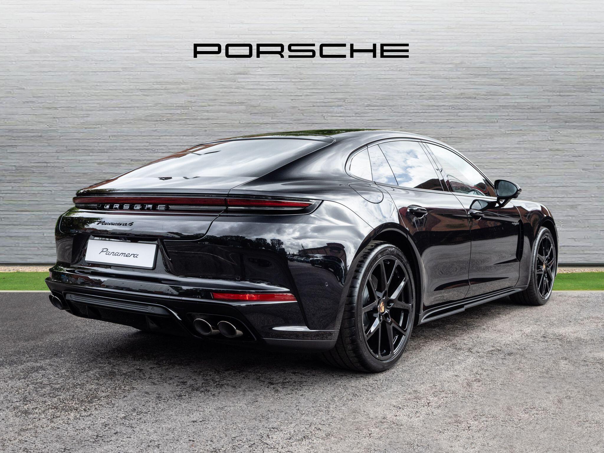 Porsche Panamera view 8