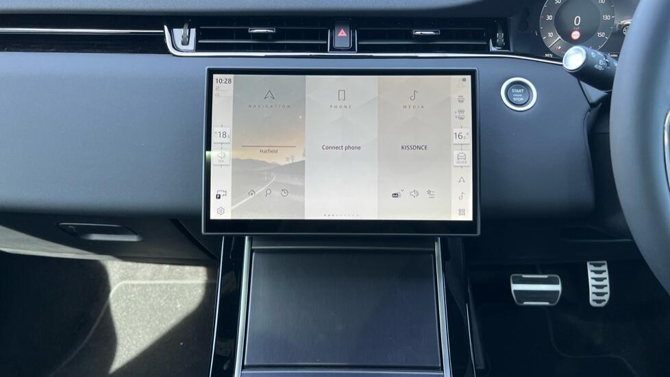 Land Rover Range Rover Evoque view 14