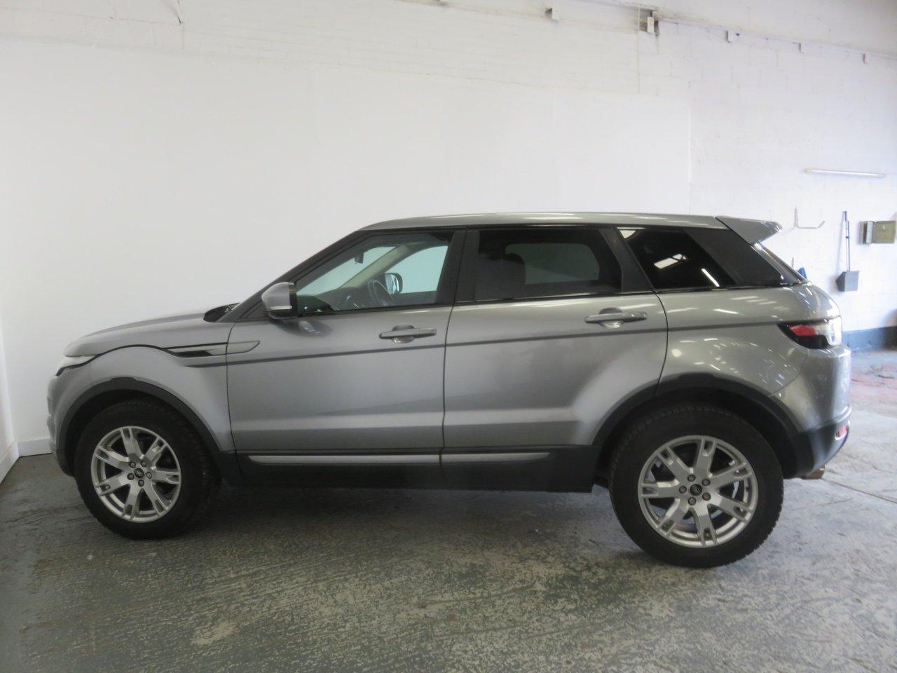 Land Rover Range Rover Evoque view 10