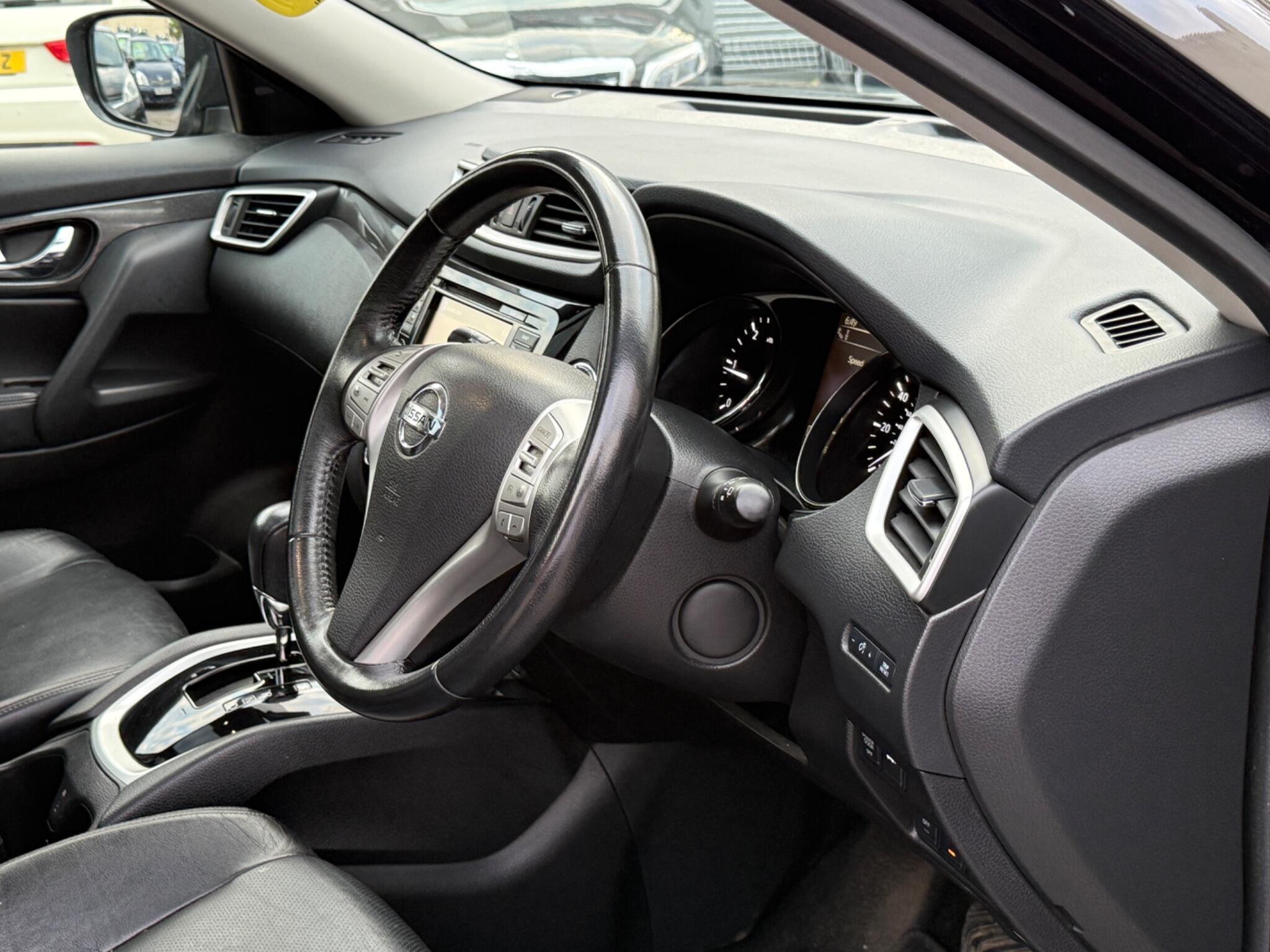 Nissan X-Trail - Image 32