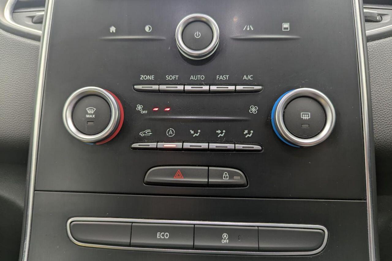 Renault Grand Scenic view 33