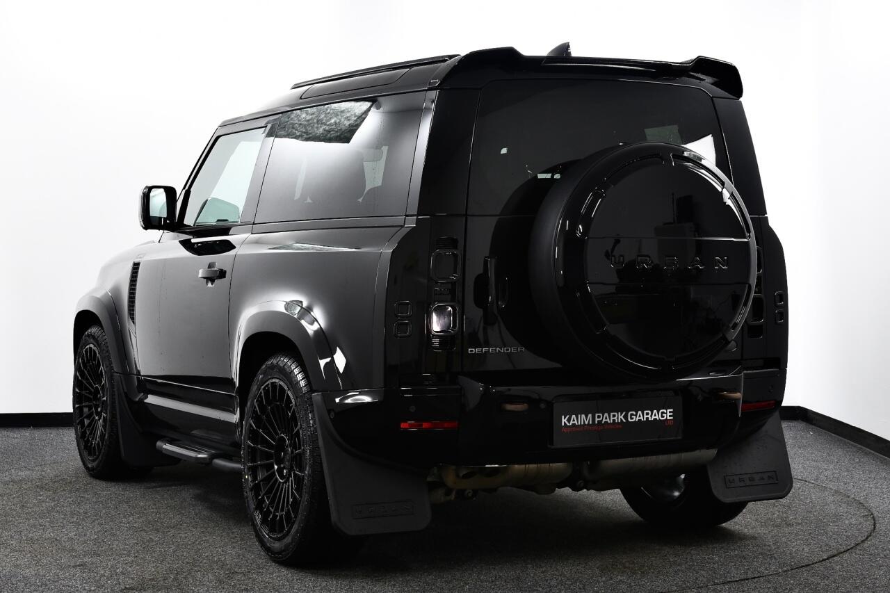 Land Rover Defender view 5