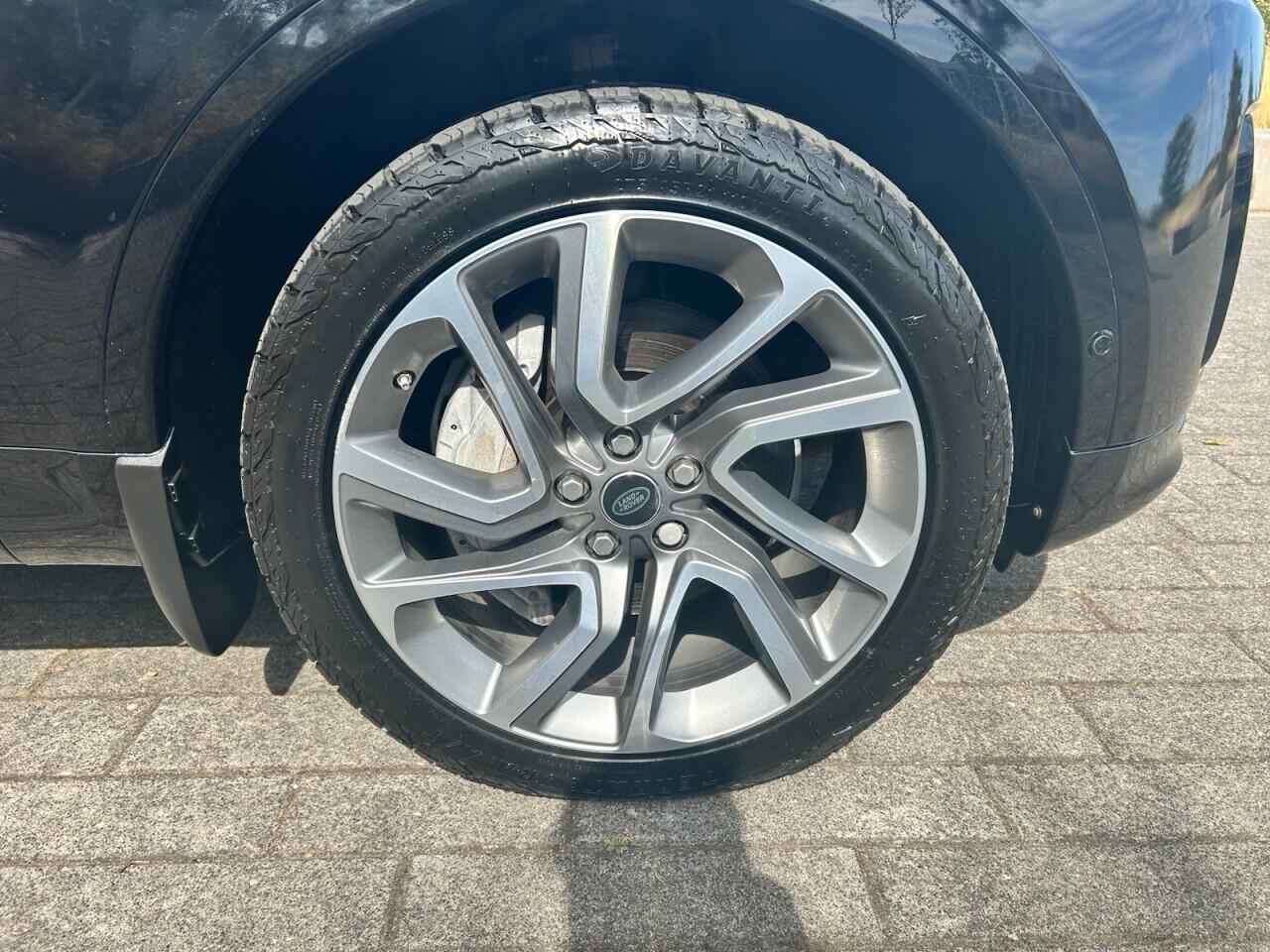 Land Rover Discovery view 48