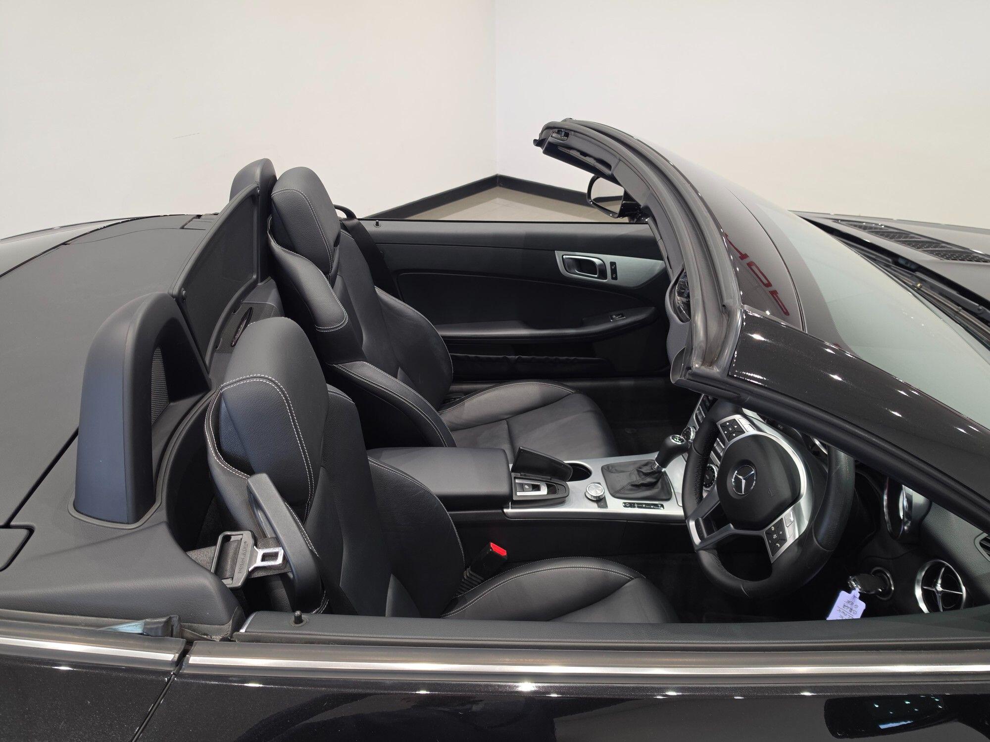 Mercedes-Benz SLK view 55