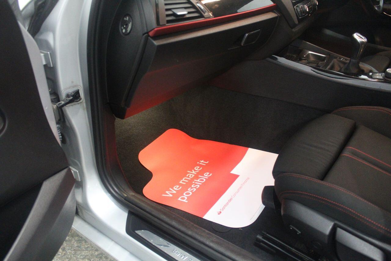 BMW 1 Series view 30