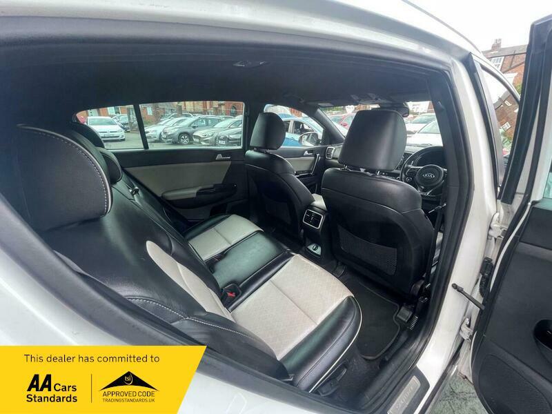 2018 Kia Sportage 1.6 T-GDi GT-Line Euro 6 5dr • 90,401 miles image 31