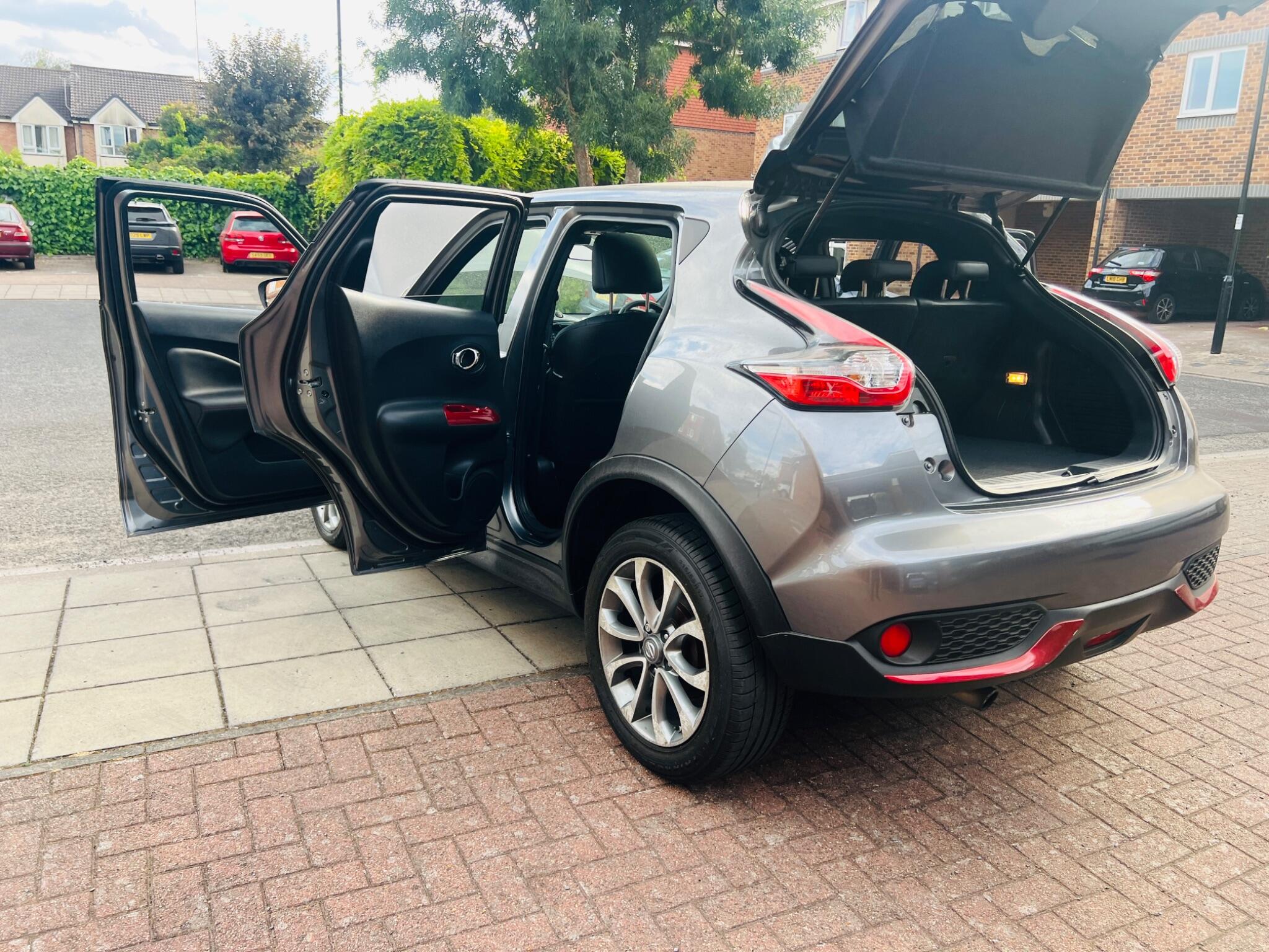 Nissan Juke view 16