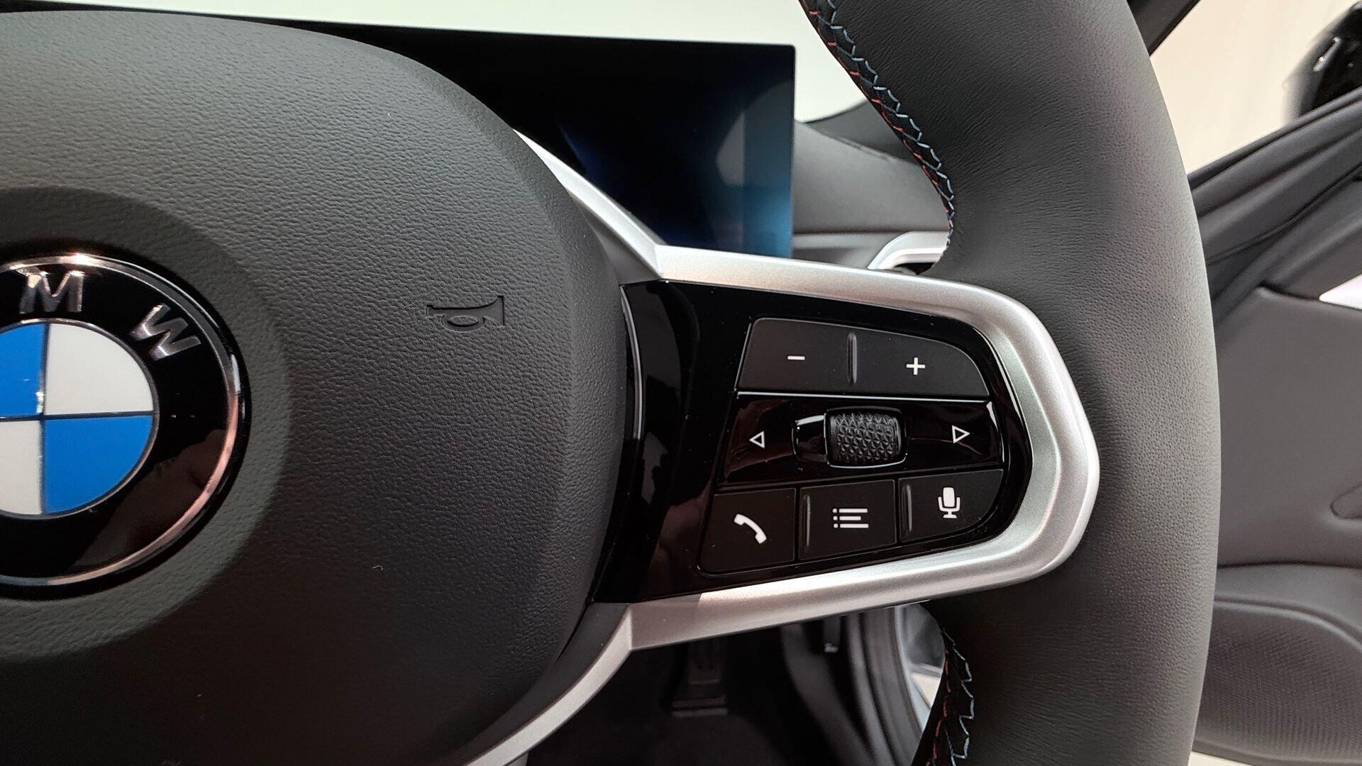 BMW I4 view 19