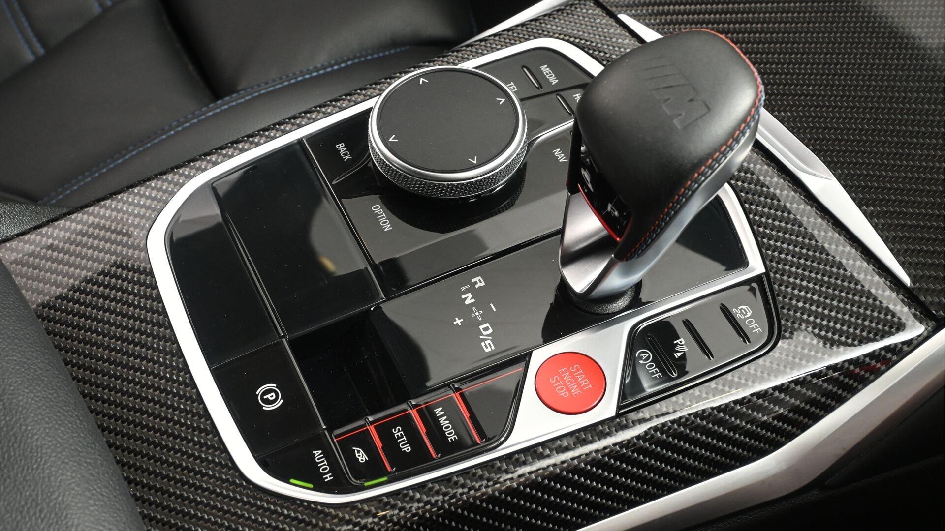 BMW M2 view 10