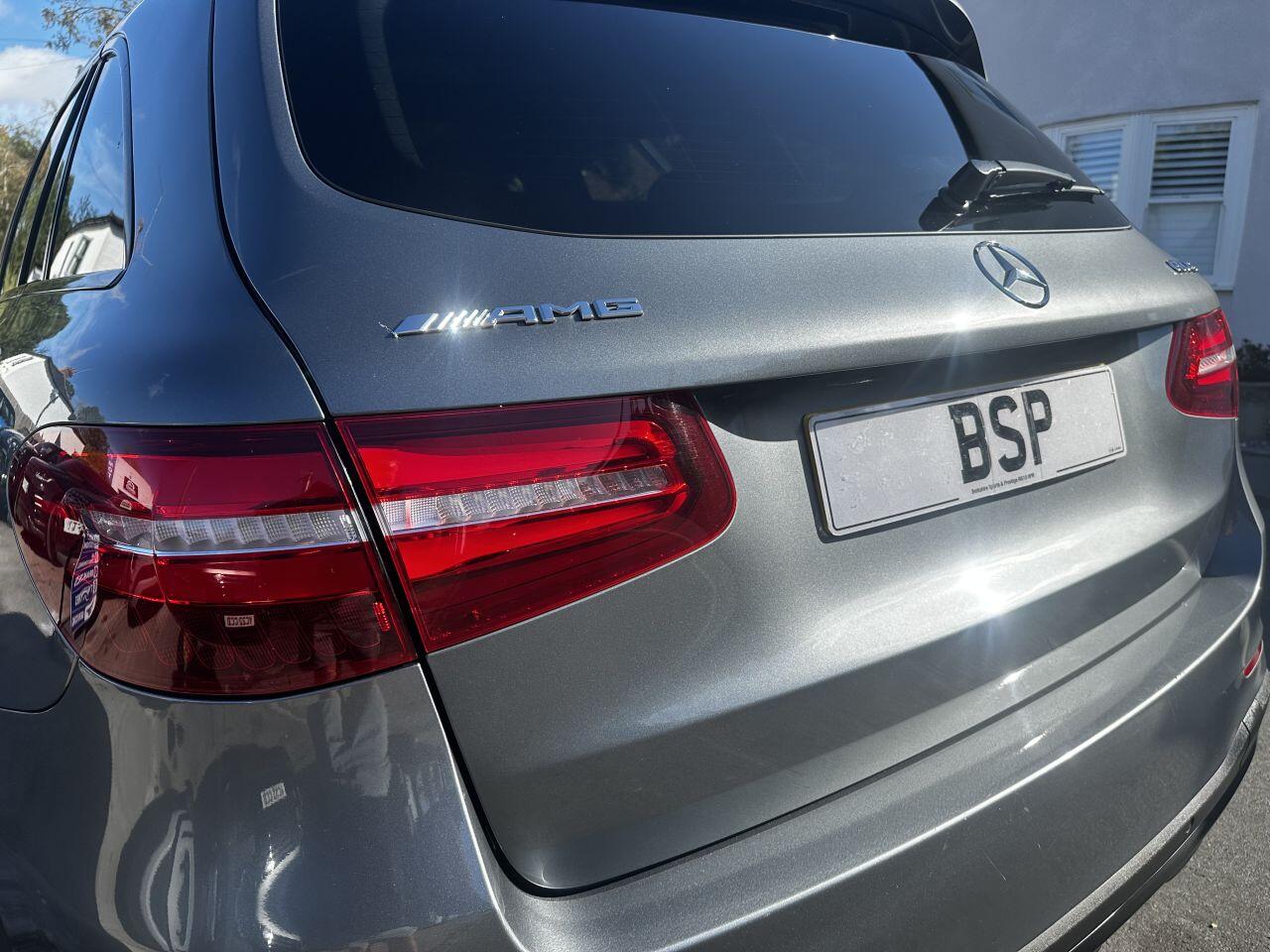 Mercedes-Benz GLC view 22