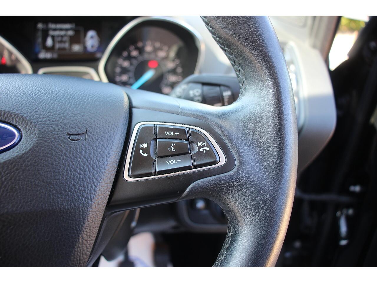 Ford Kuga view 20