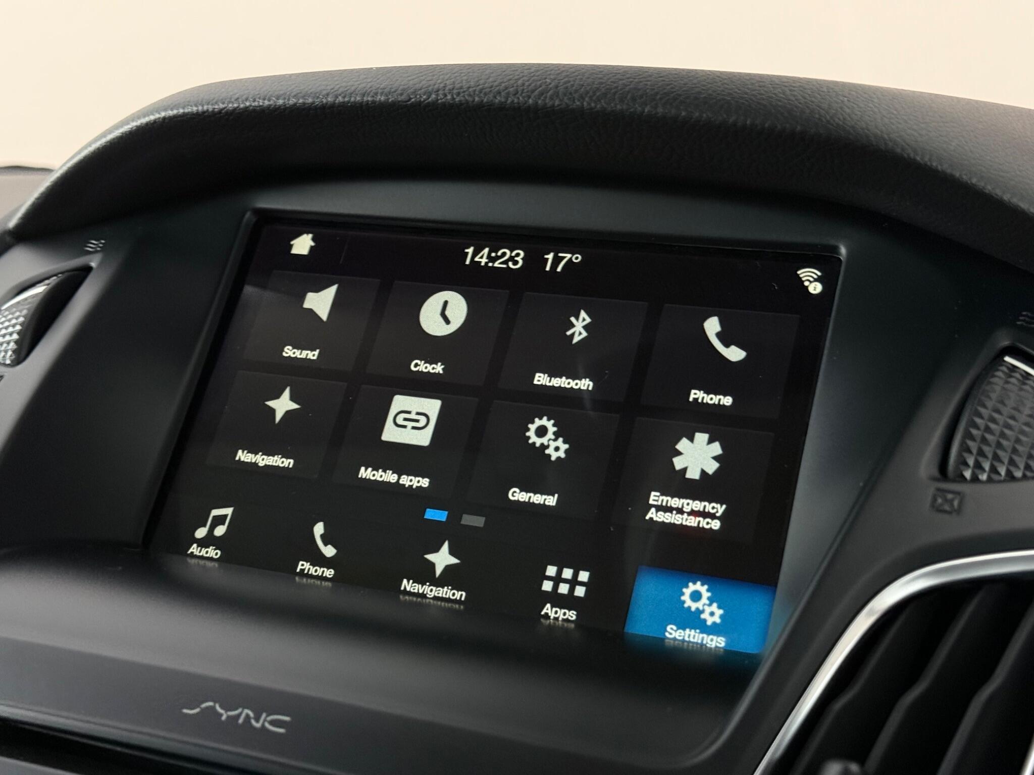 Ford Focus view 28